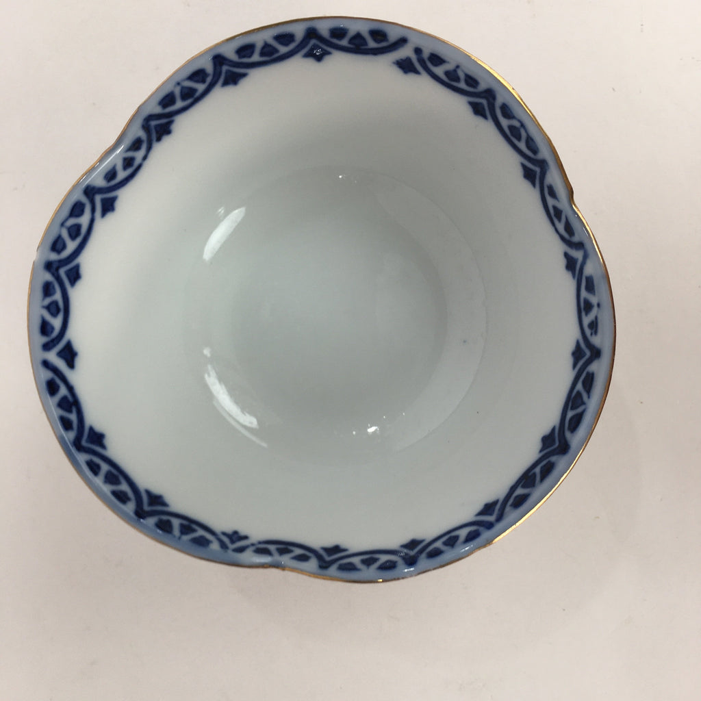 Japanese Porcelain Small Bowl Vtg Kobachi Red White Sometsuke Flower Pattern PP5