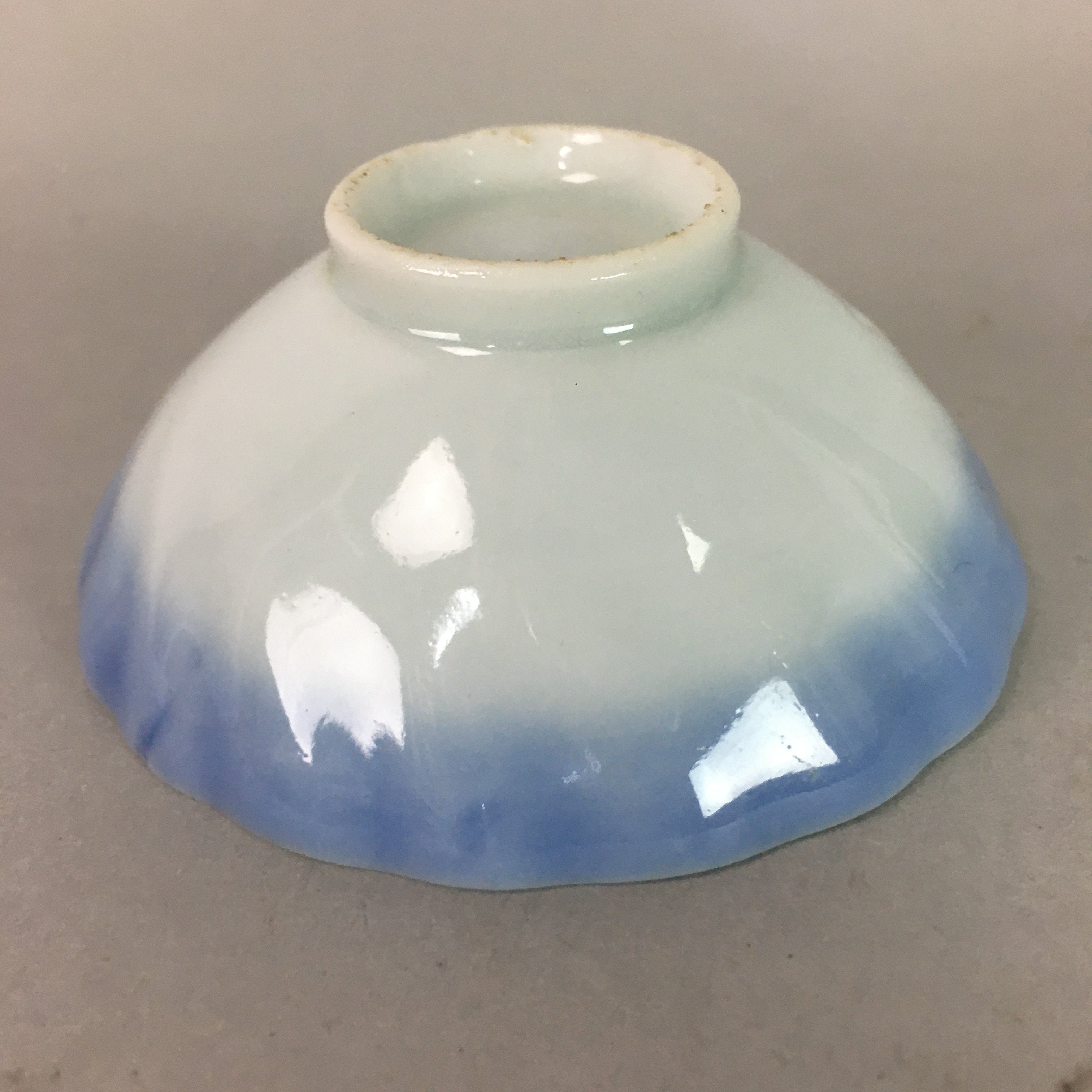 Japanese Porcelain Small Bowl Vtg Kozara Blue White Soy Sauce Dipping Dish QT82