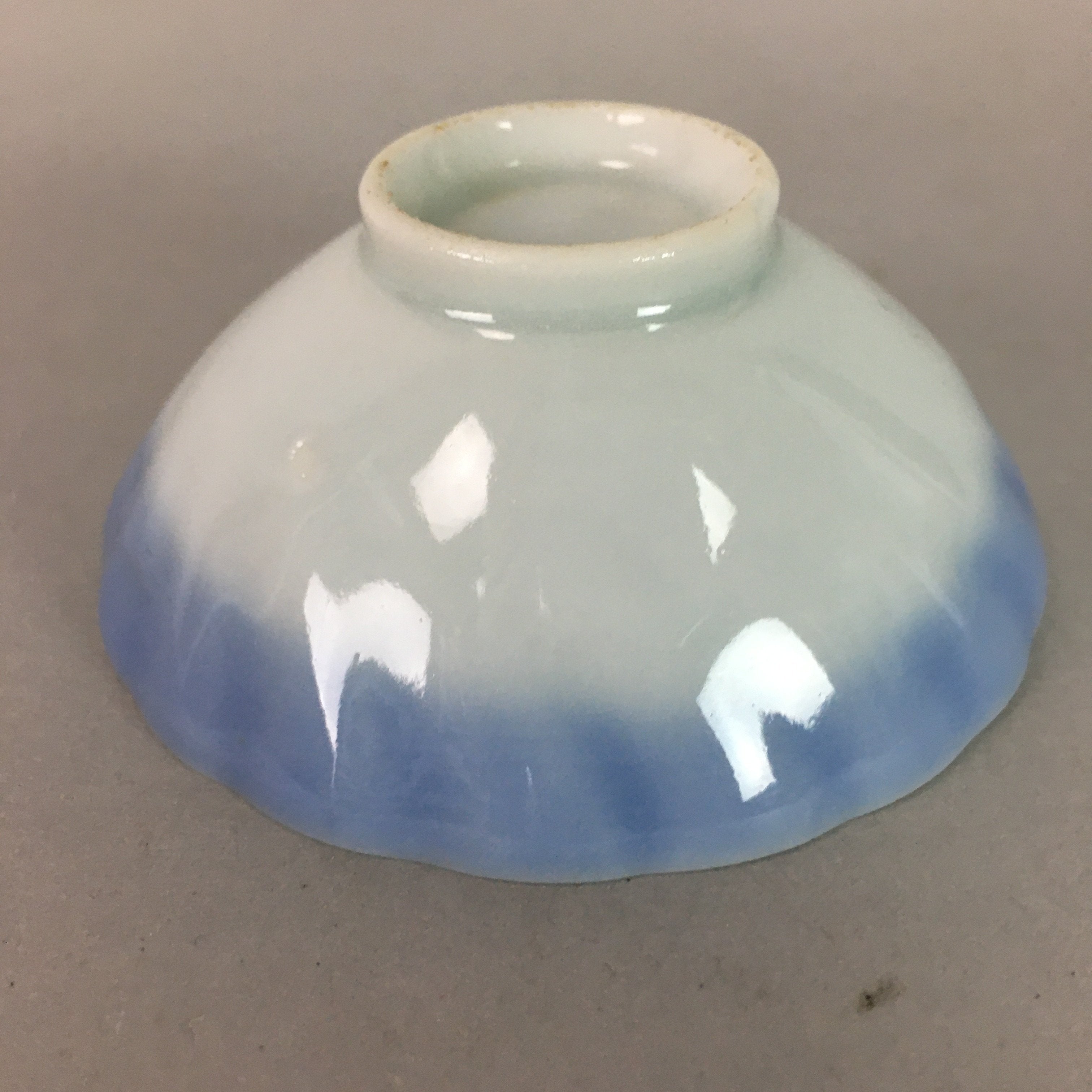 Japanese Porcelain Small Bowl Vtg Kozara Blue White Soy Sauce Dipping Dish QT82