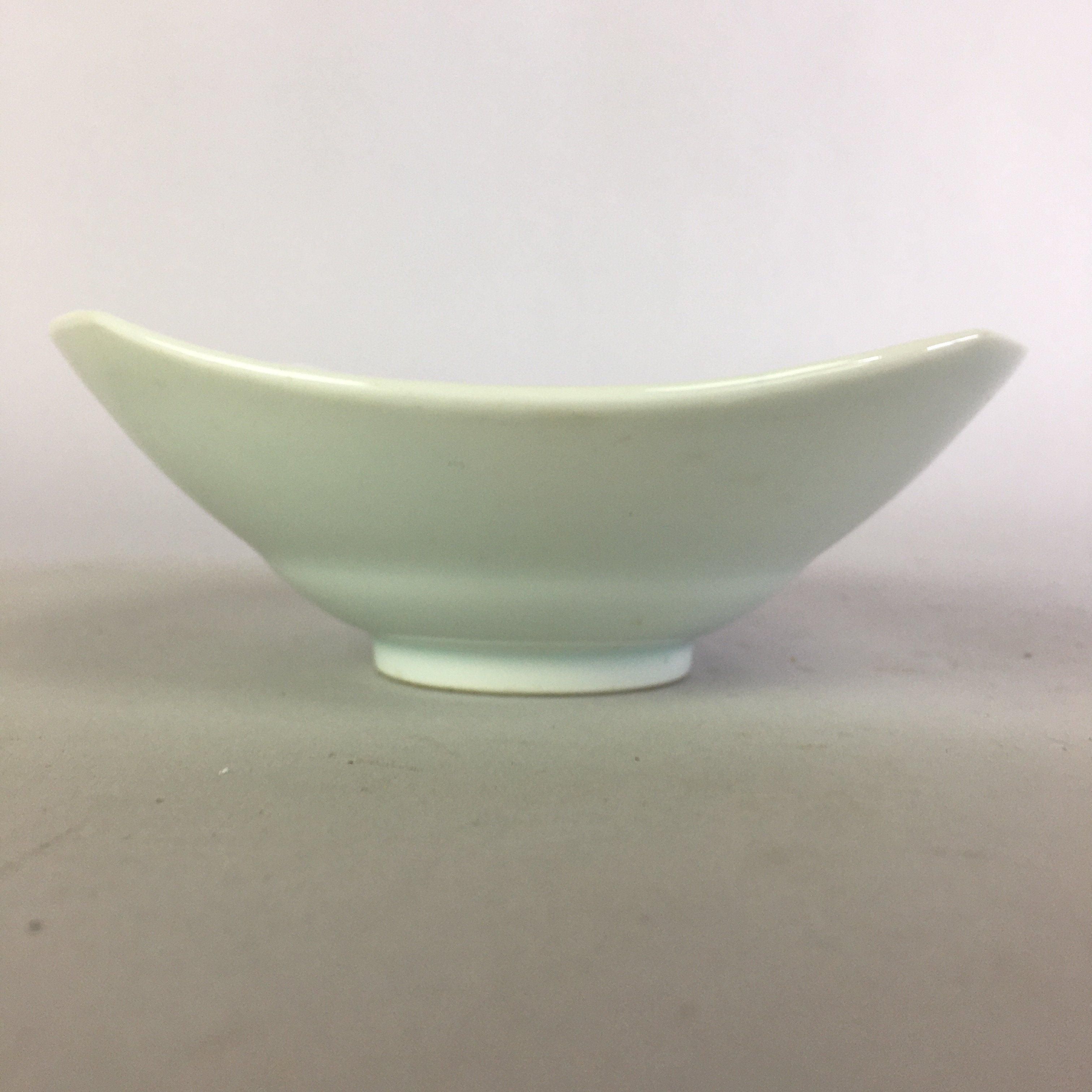 Japanese Porcelain Small Bowl Vtg Kozara White Blue Yajirobei PP466