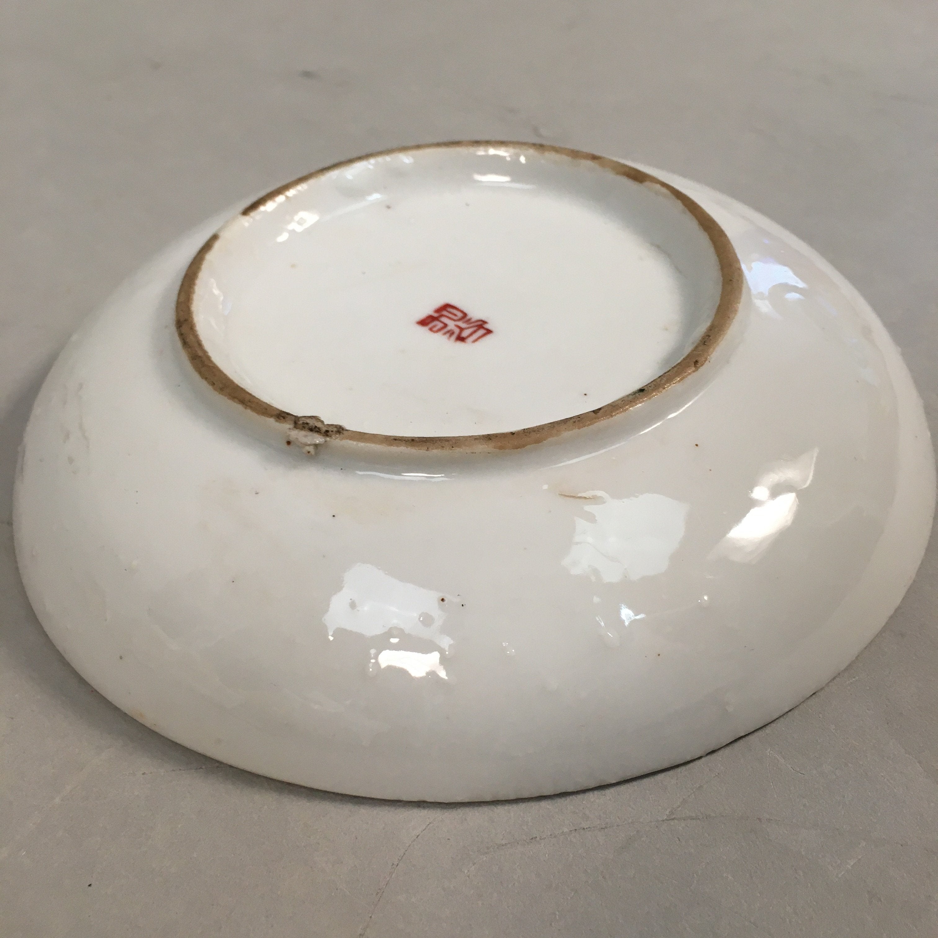 Japanese Porcelain Small Plate Kutani ware Vtg Kozara Lucky Motif PP346
