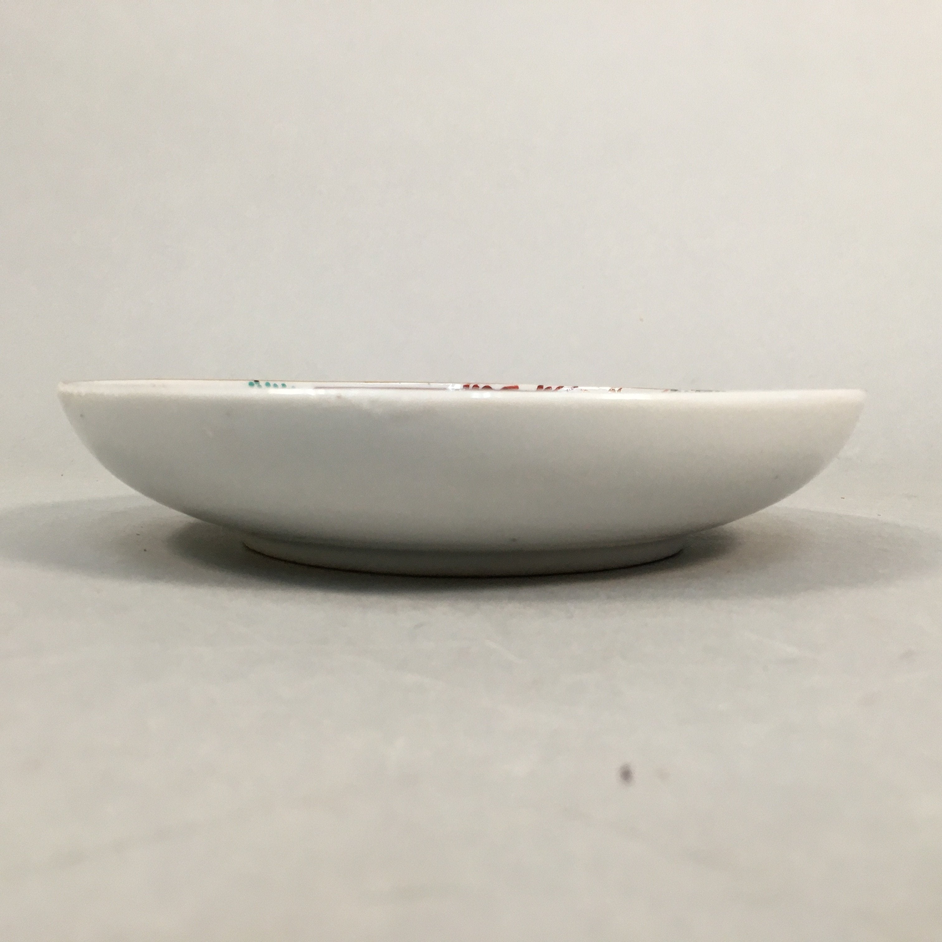 Japanese Porcelain Small Plate Kutani ware Vtg Kozara Lucky Motif PP353