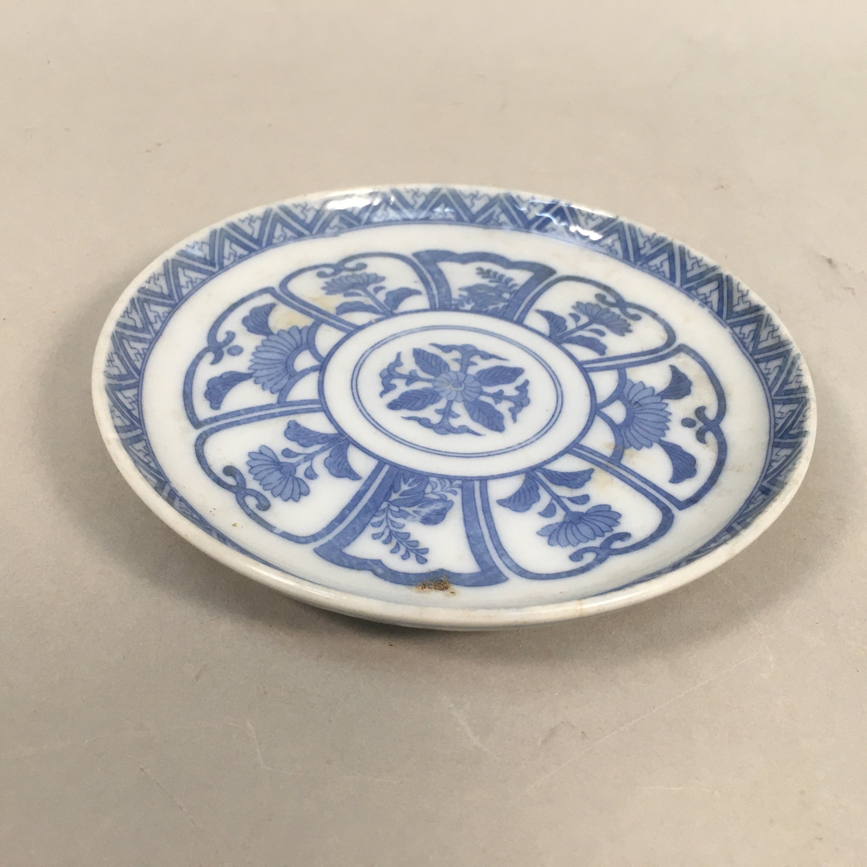 Japanese Porcelain Small Plate Vtg Kozara Blue White Sometsuke Flower PP339