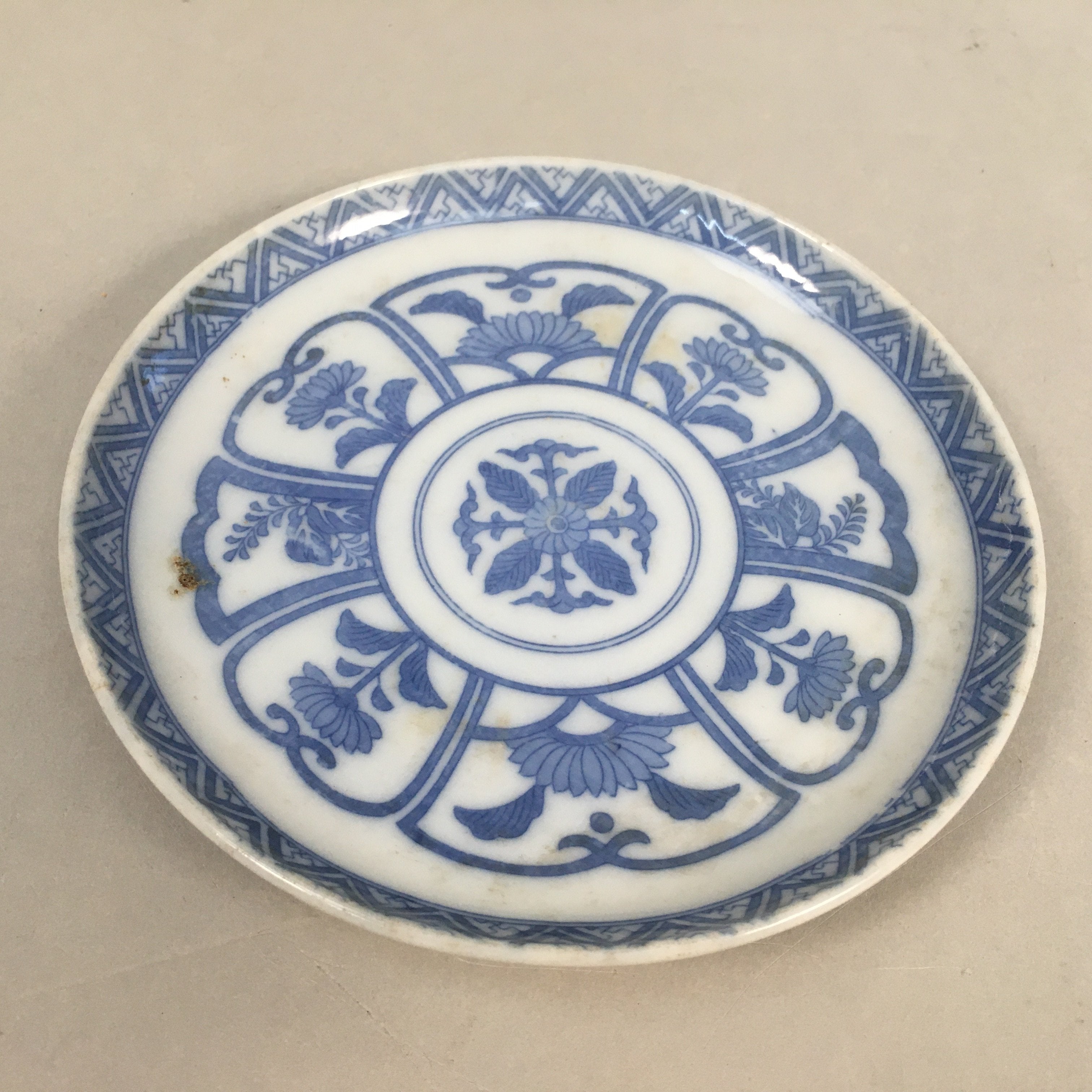 Japanese Porcelain Small Plate Vtg Kozara Blue White Sometsuke Flower PP339