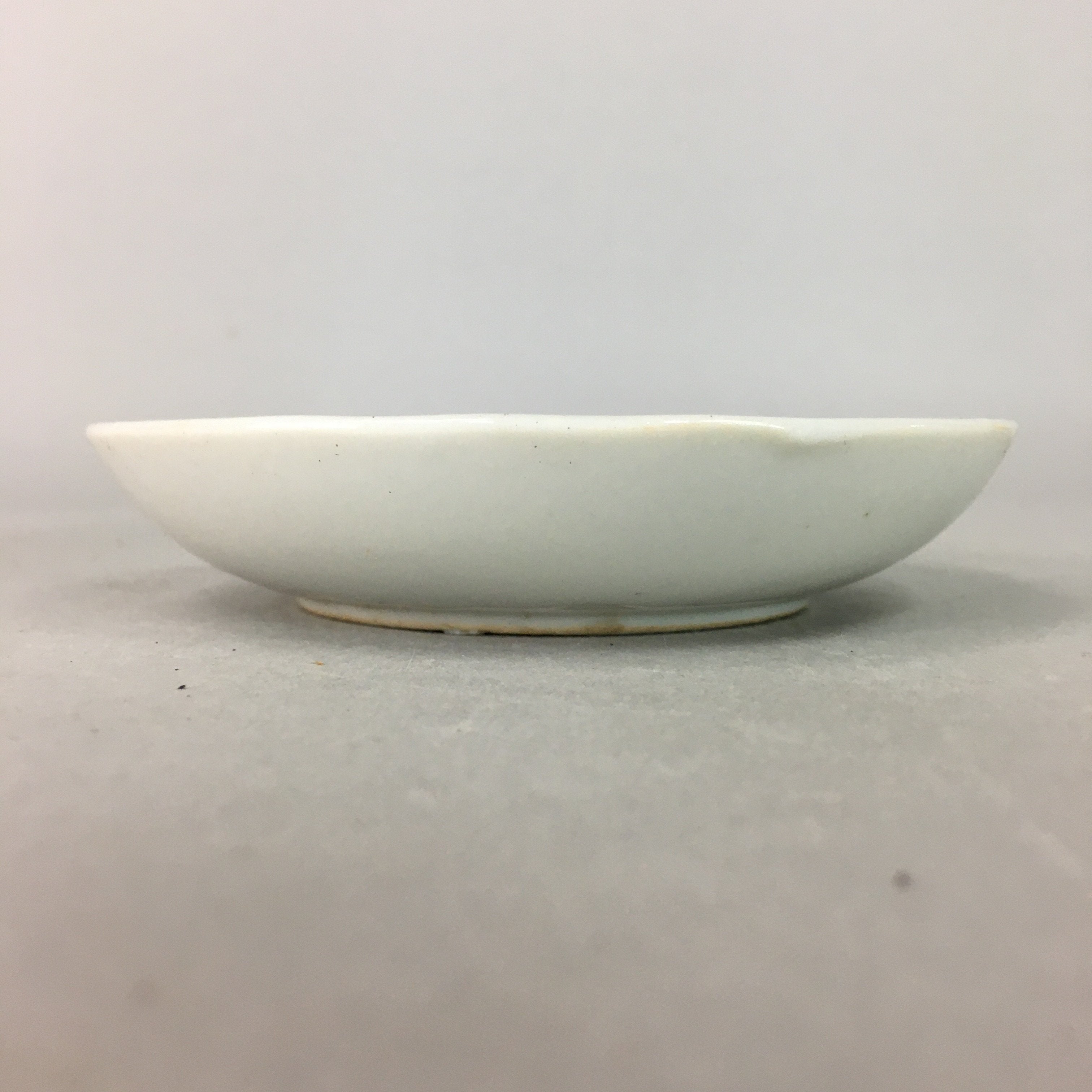 Japanese Porcelain Small Plate Vtg Kozara Floral Petal Green White PP110