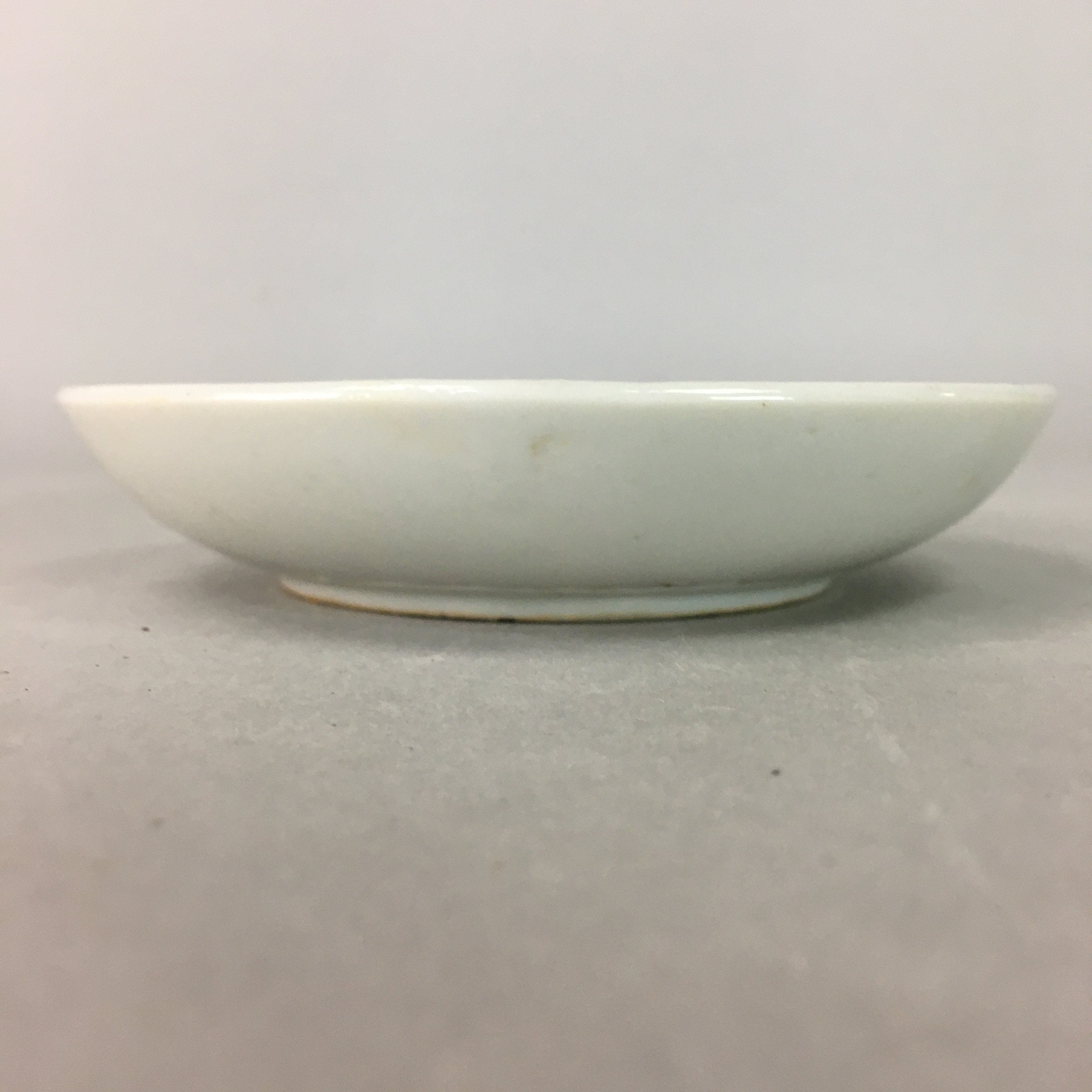 Japanese Porcelain Small Plate Vtg Kozara Floral Petal Green White PP111