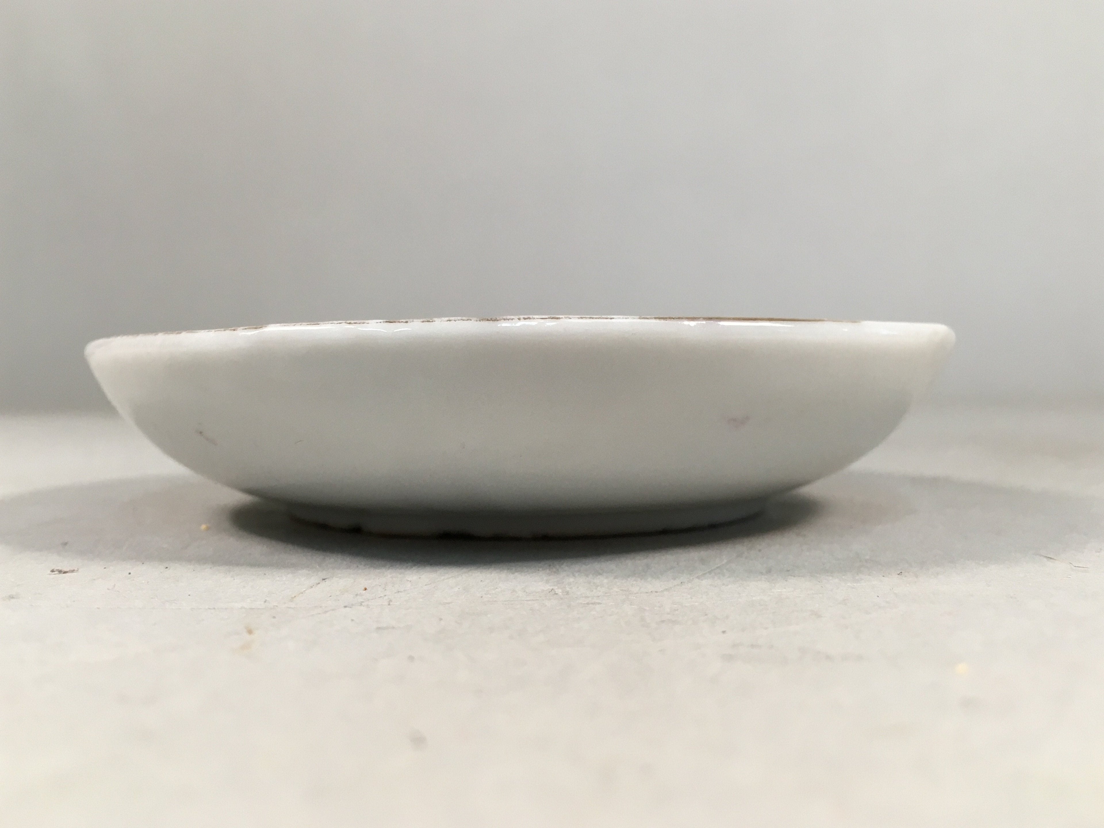 Japanese Porcelain Small Plate Vtg Kozara Mt.Fuji Gold Pine Tree PP382