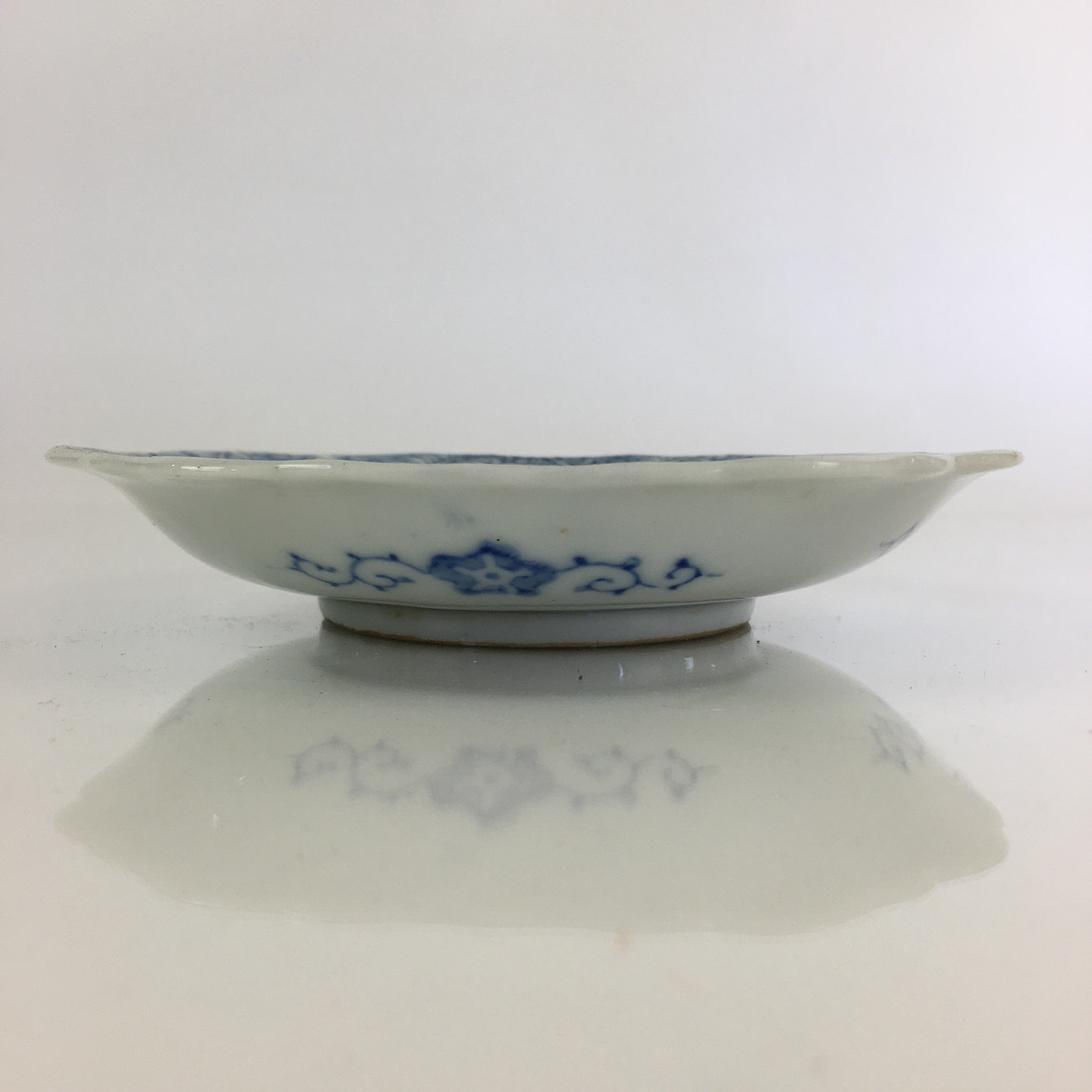 Japanese Porcelain Small Plate Vtg Landscape Of Mountain Village White Blue PY61