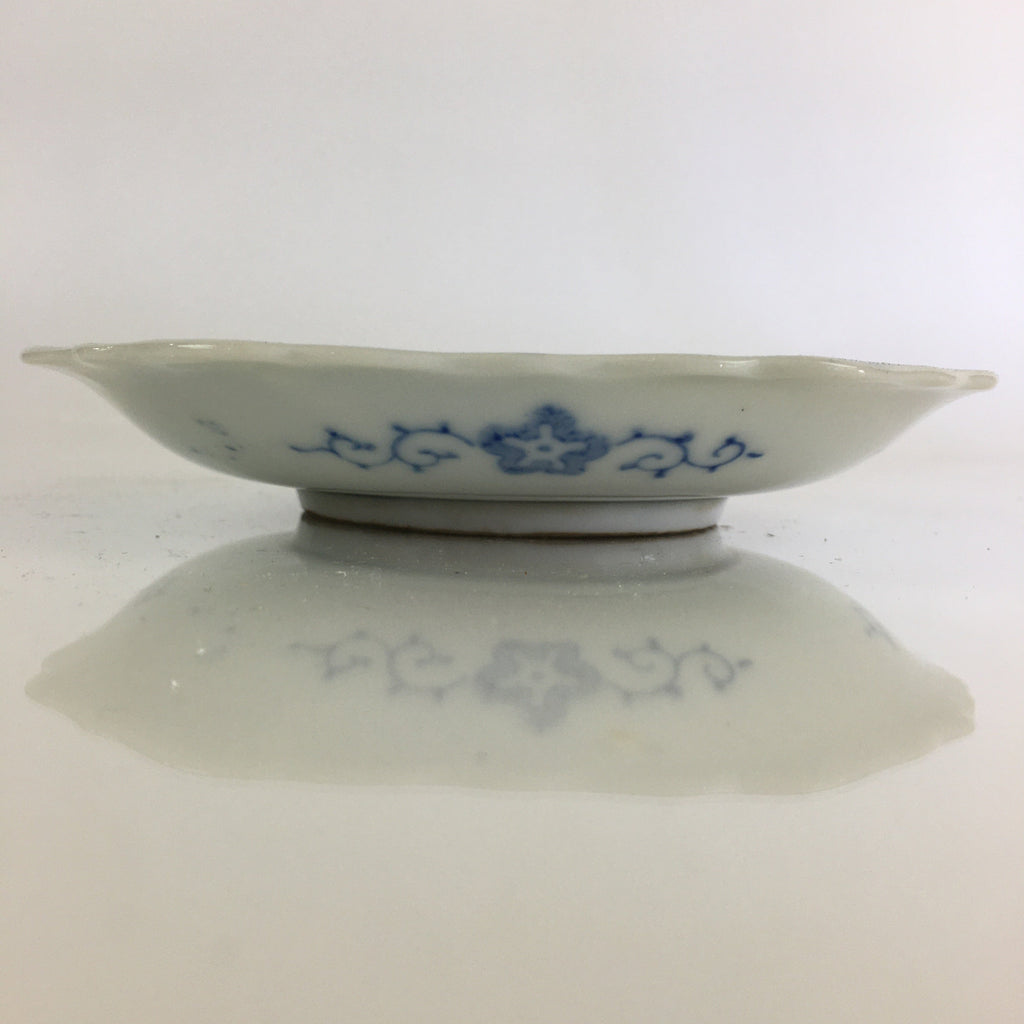 Japanese Porcelain Small Plate Vtg Landscape Of Mountain Village White Blue PY70