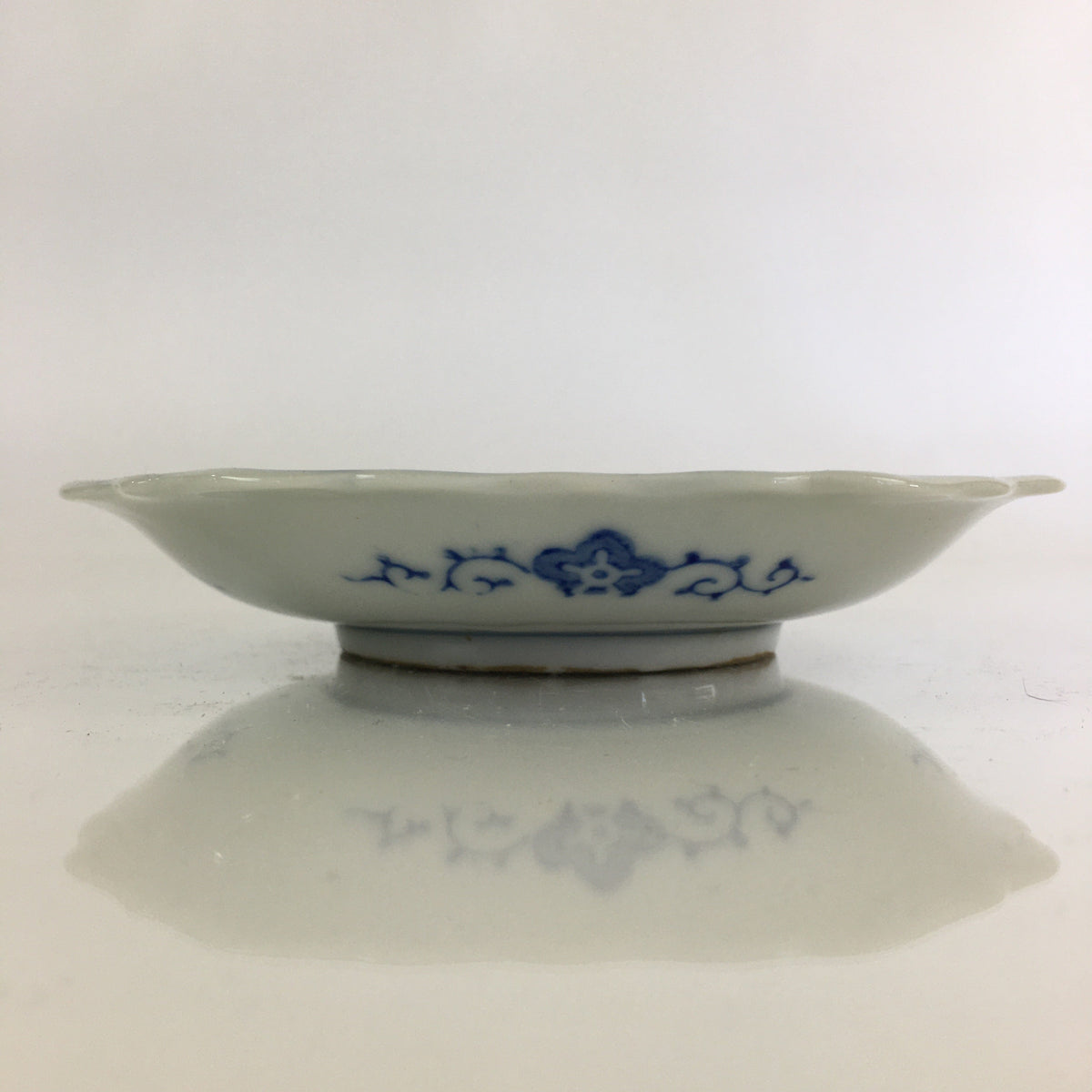 Japanese Porcelain Small Plate Vtg Landscape Of Mountain Village White Blue PY74
