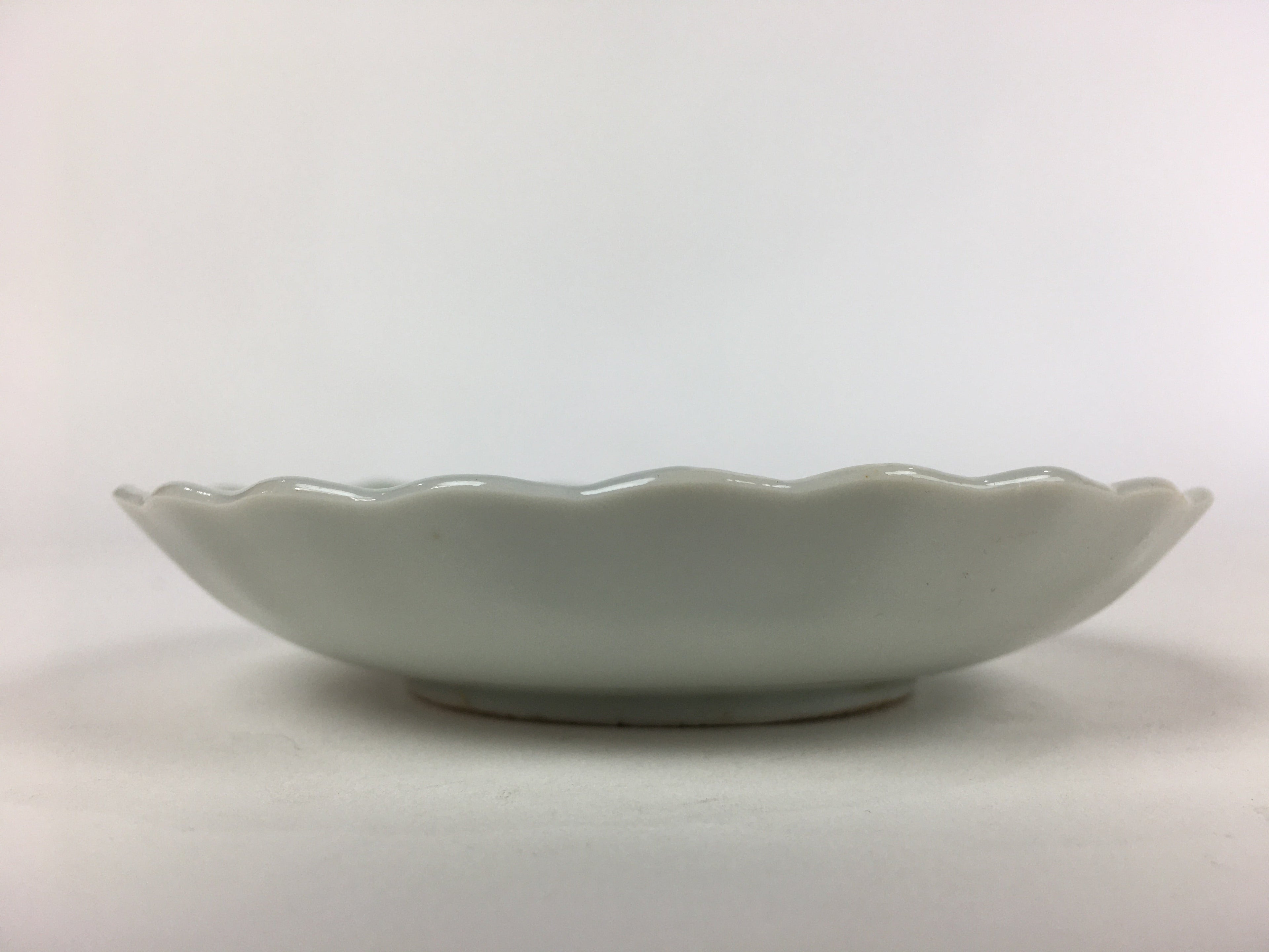 Japanese Porcelain Small Plate Vtg Pottery Bamboo Leaves White Kozara PP999