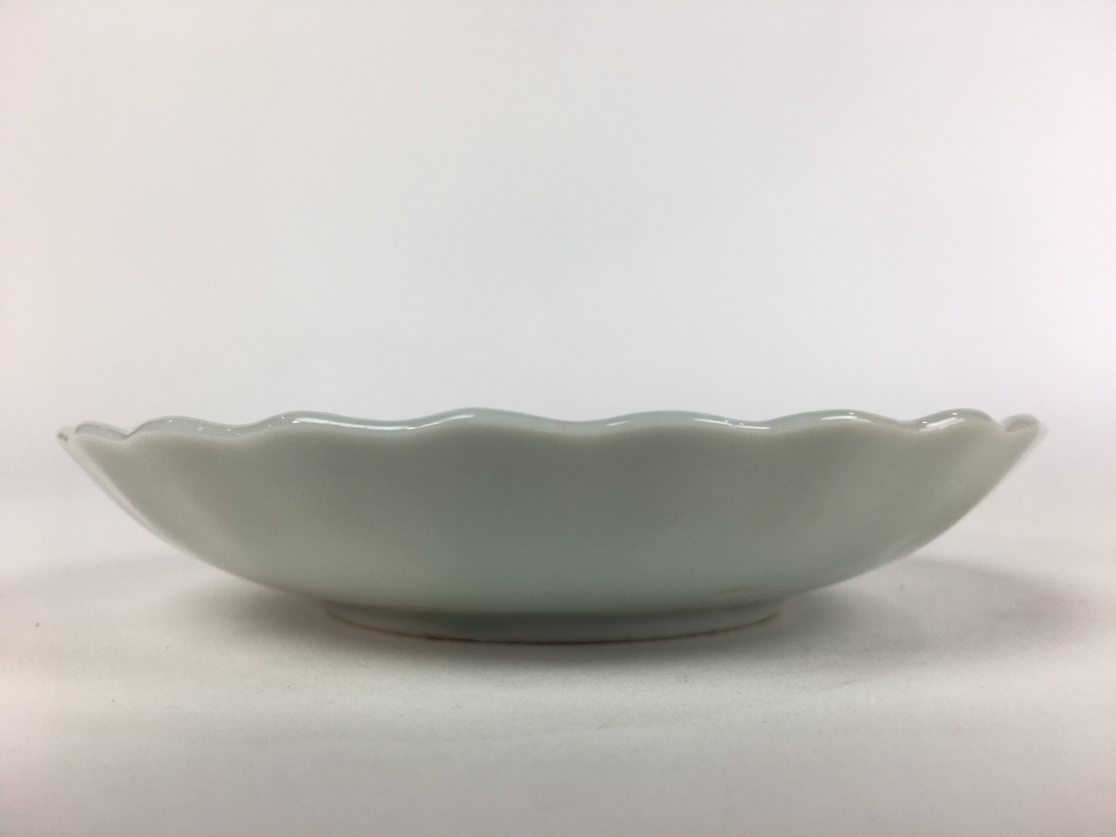 Japanese Porcelain Small Plate Vtg Pottery Bamboo Leaves White Kozara PP999