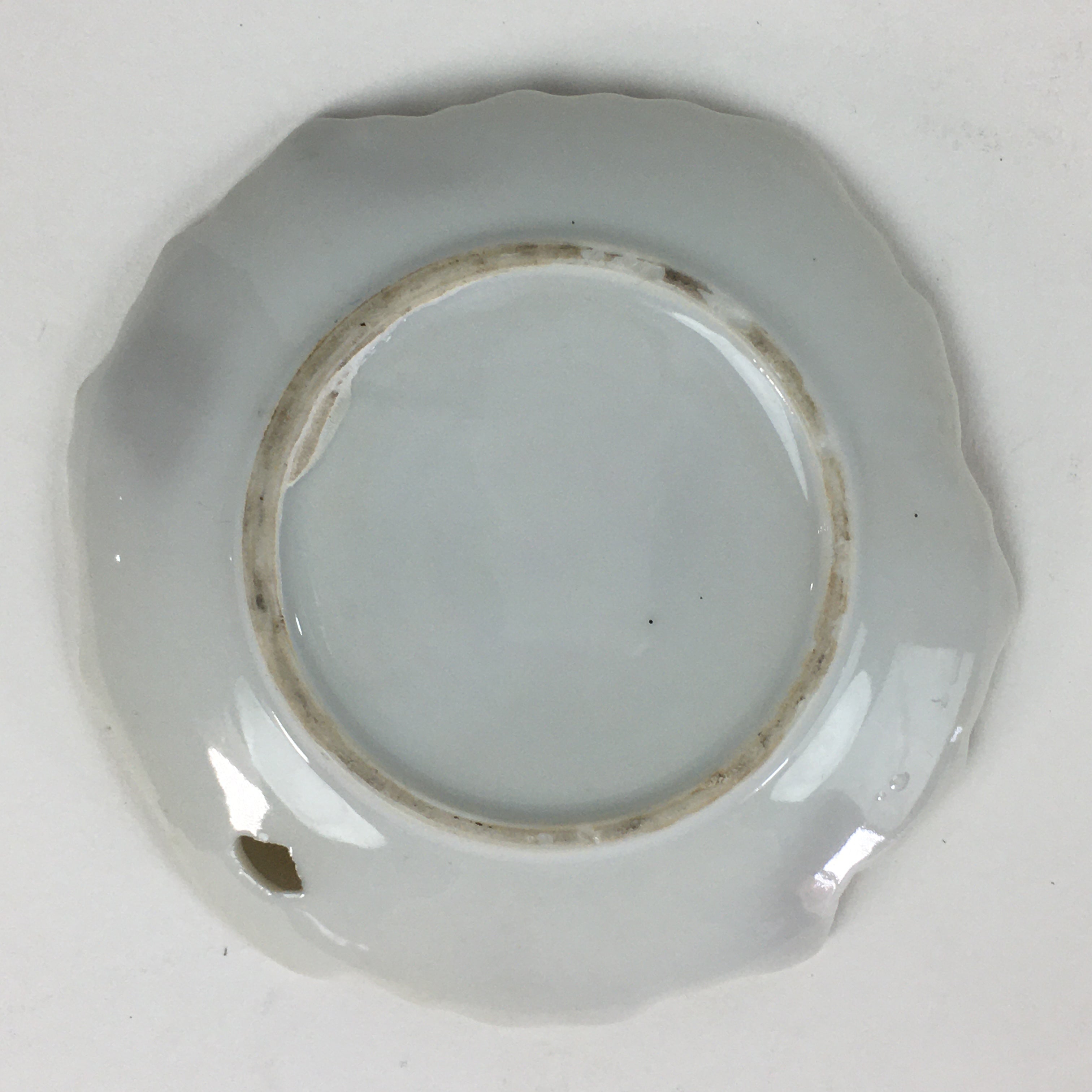 Japanese Porcelain Small Plate Vtg Pottery Pinecone White Kozara PY4
