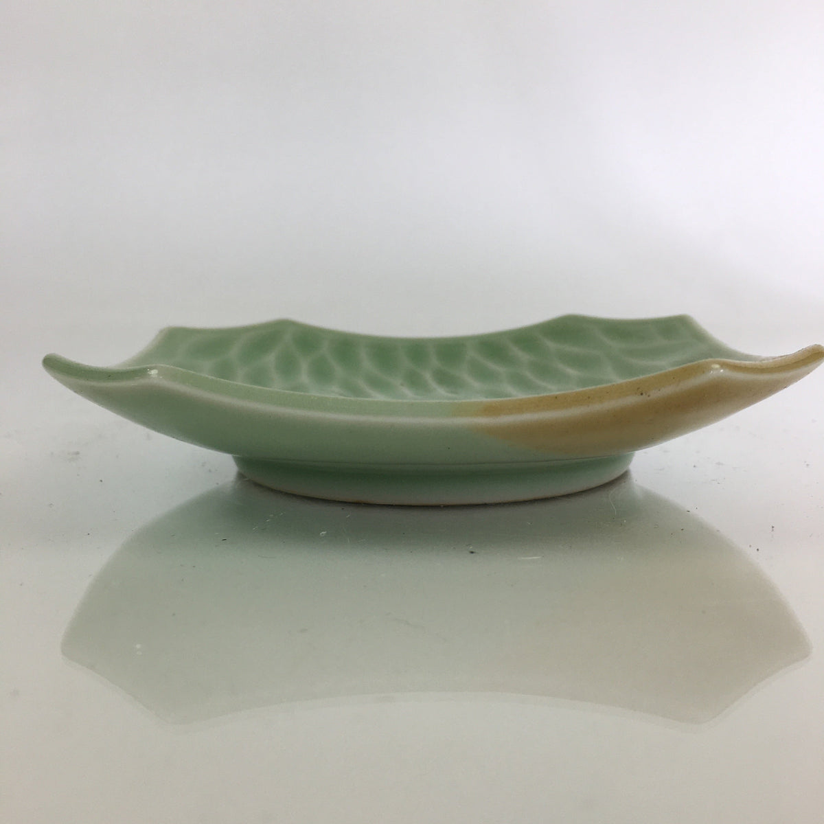 Japanese Porcelain Small Plate Vtg Small Leaf Pattern Green Kozara PY104