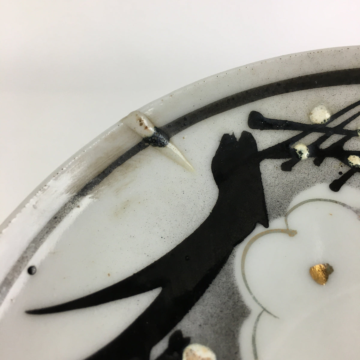Japanese Porcelain Small Plate Vtg White Plum Blossom Hand Drawn Picture PY33