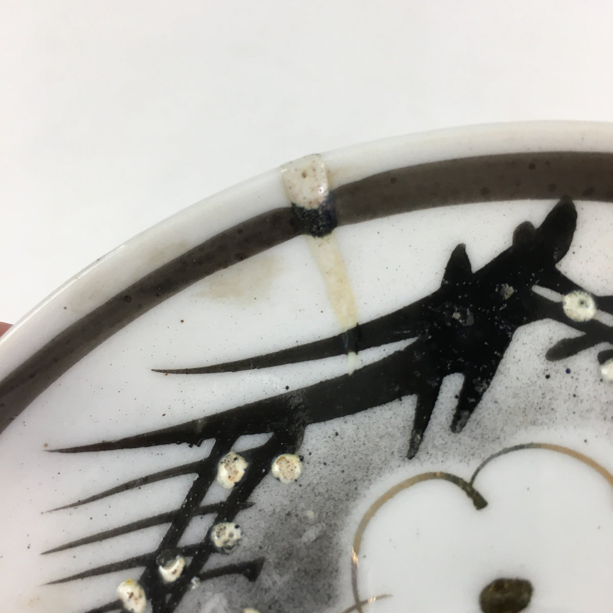 Japanese Porcelain Small Plate Vtg White Plum Blossom Hand Drawn Picture PY37