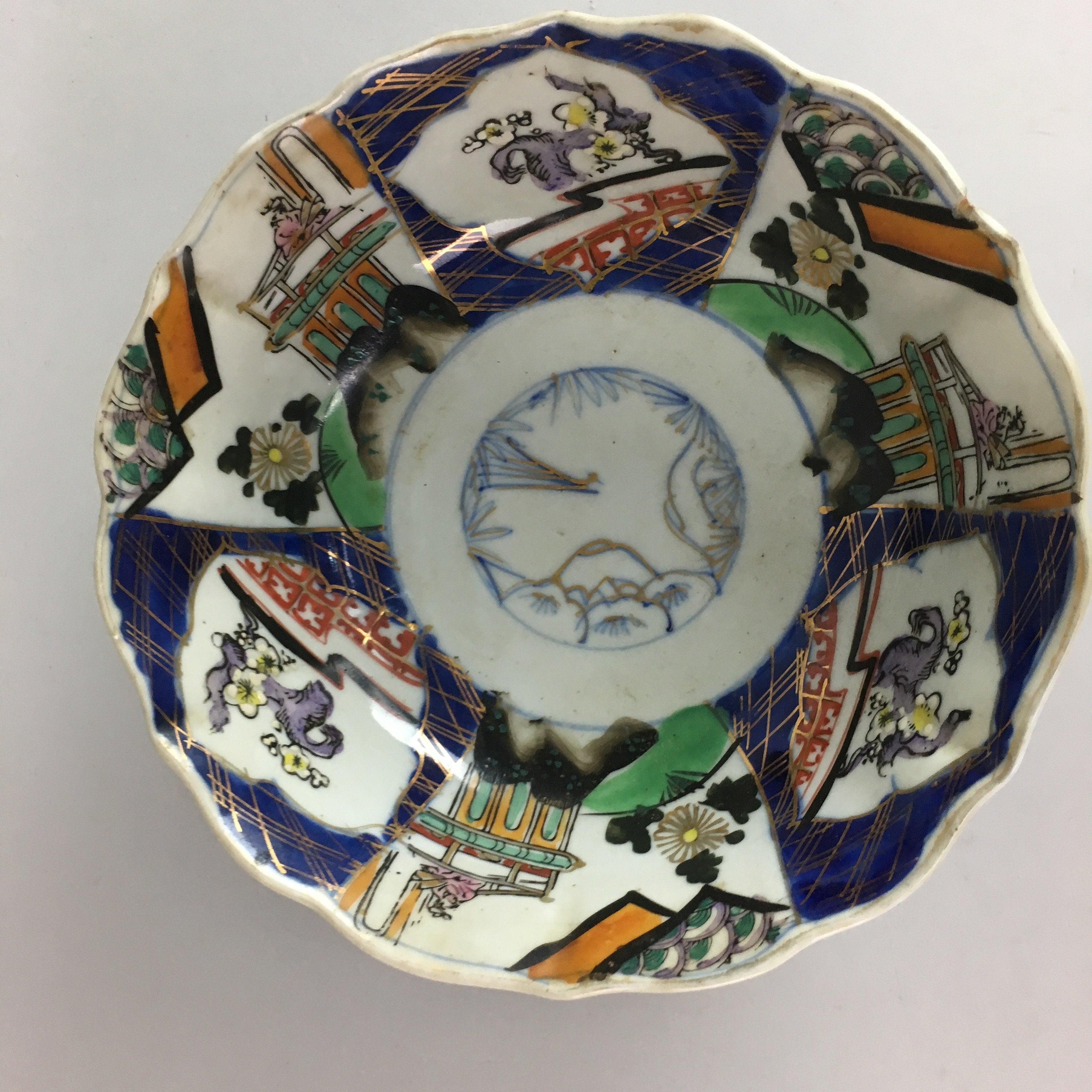 Japanese Porcelain Snack Bowl Kashiki Tea Ceremony Vtg Arita Floral Gold PT481