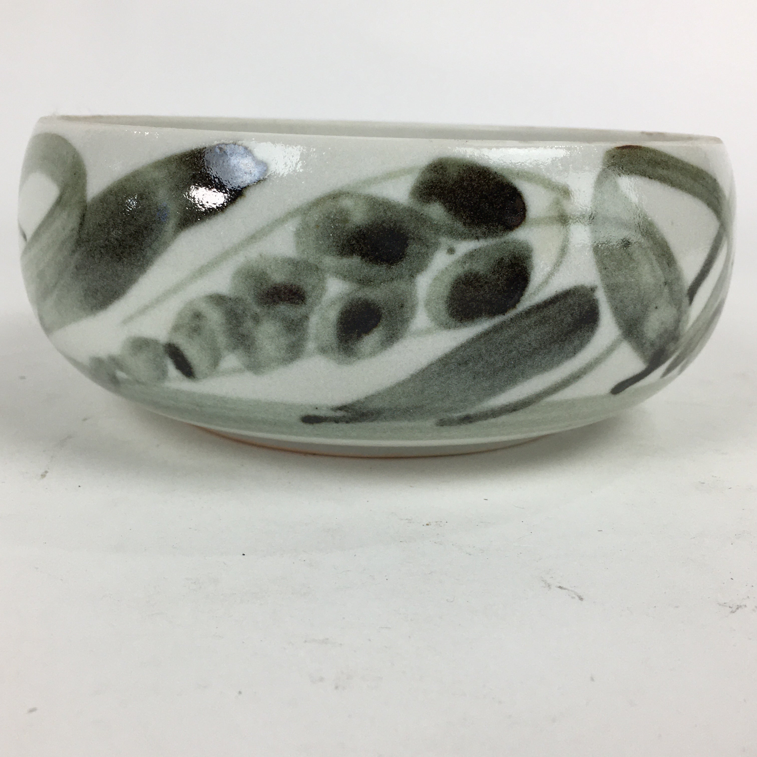 Japanese Porcelain Snack Bowl Kashiki Vtg Pottery Round Black Brush Design PP77