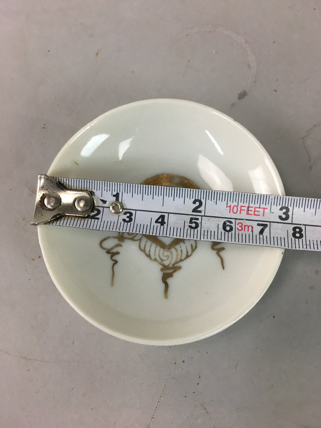 Japanese Porcelain Soy Sauce Dipping Dish Plate Vtg Kozara White Gold PT212