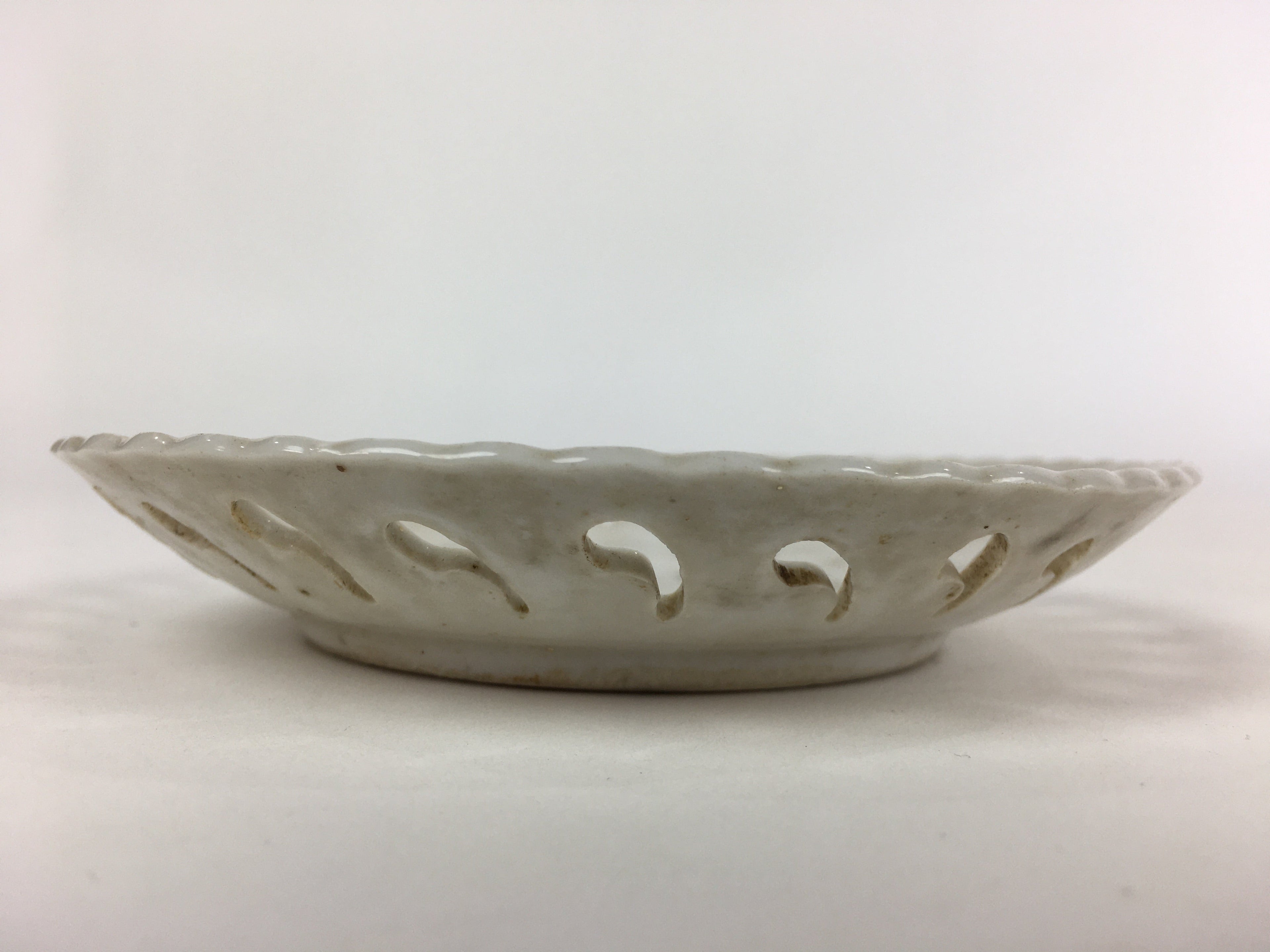 Japanese Porcelain Teacup Coffee Cup Saucer Vtg Embossed Lace Hollow PY57