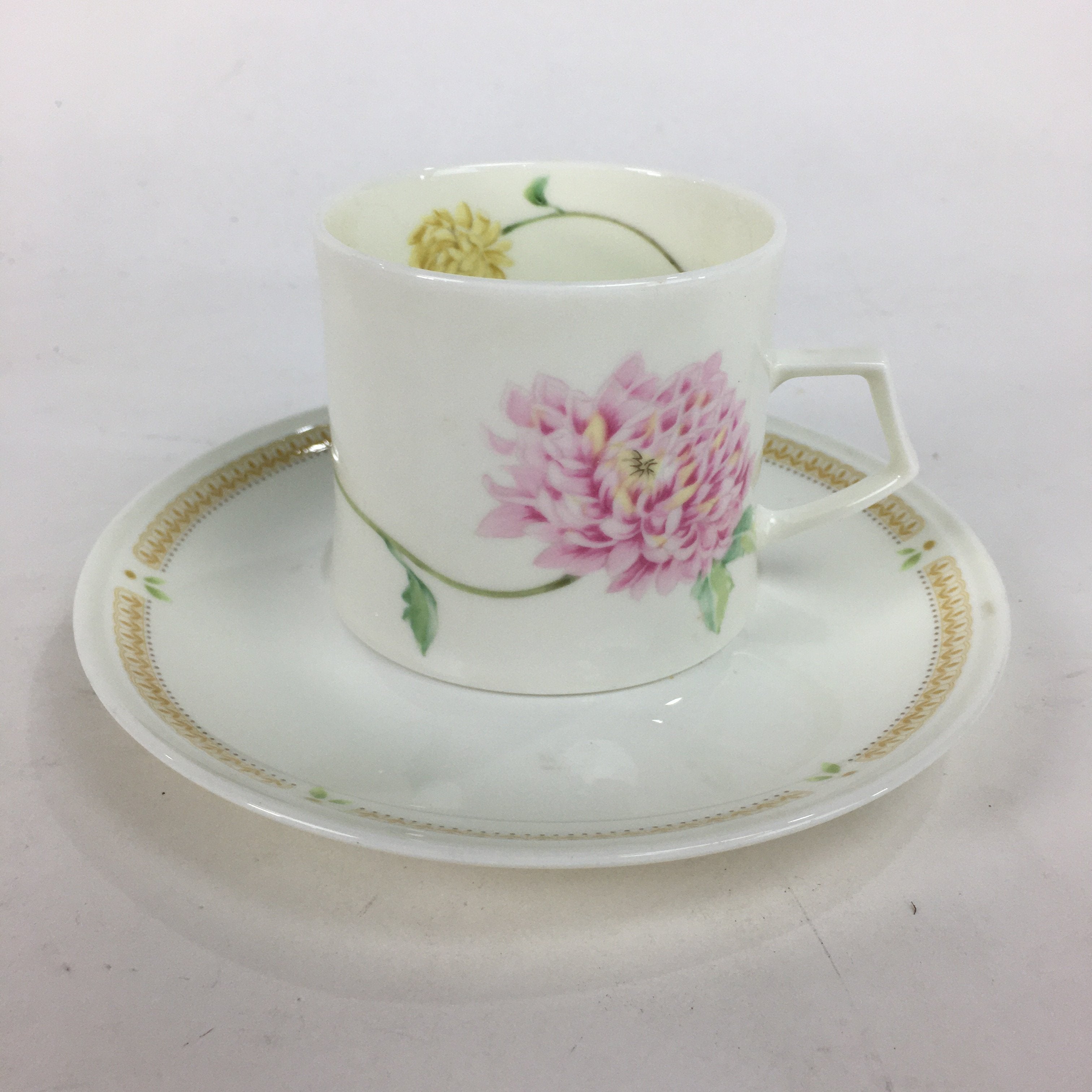 Japanese Porcelain Teacup Mug Saucer Set Vtg Narumi Bone China Flower PP681