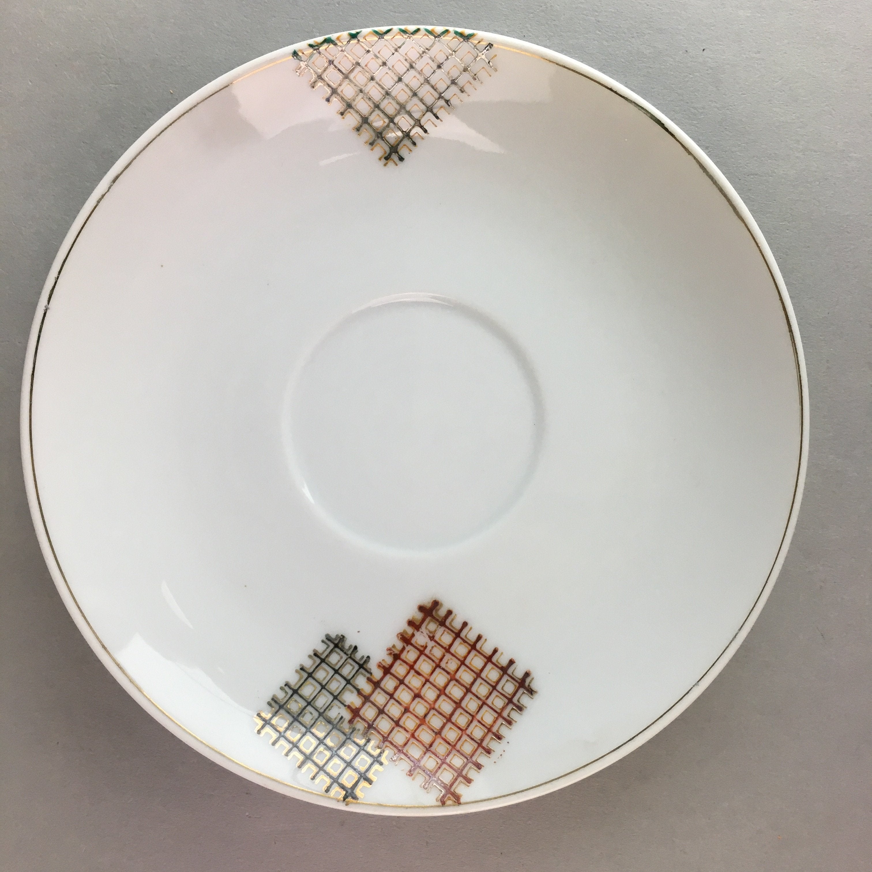 Japanese Porcelain Teacup Mug Saucer Vtg Yunomi Plate Set Plaid PP313