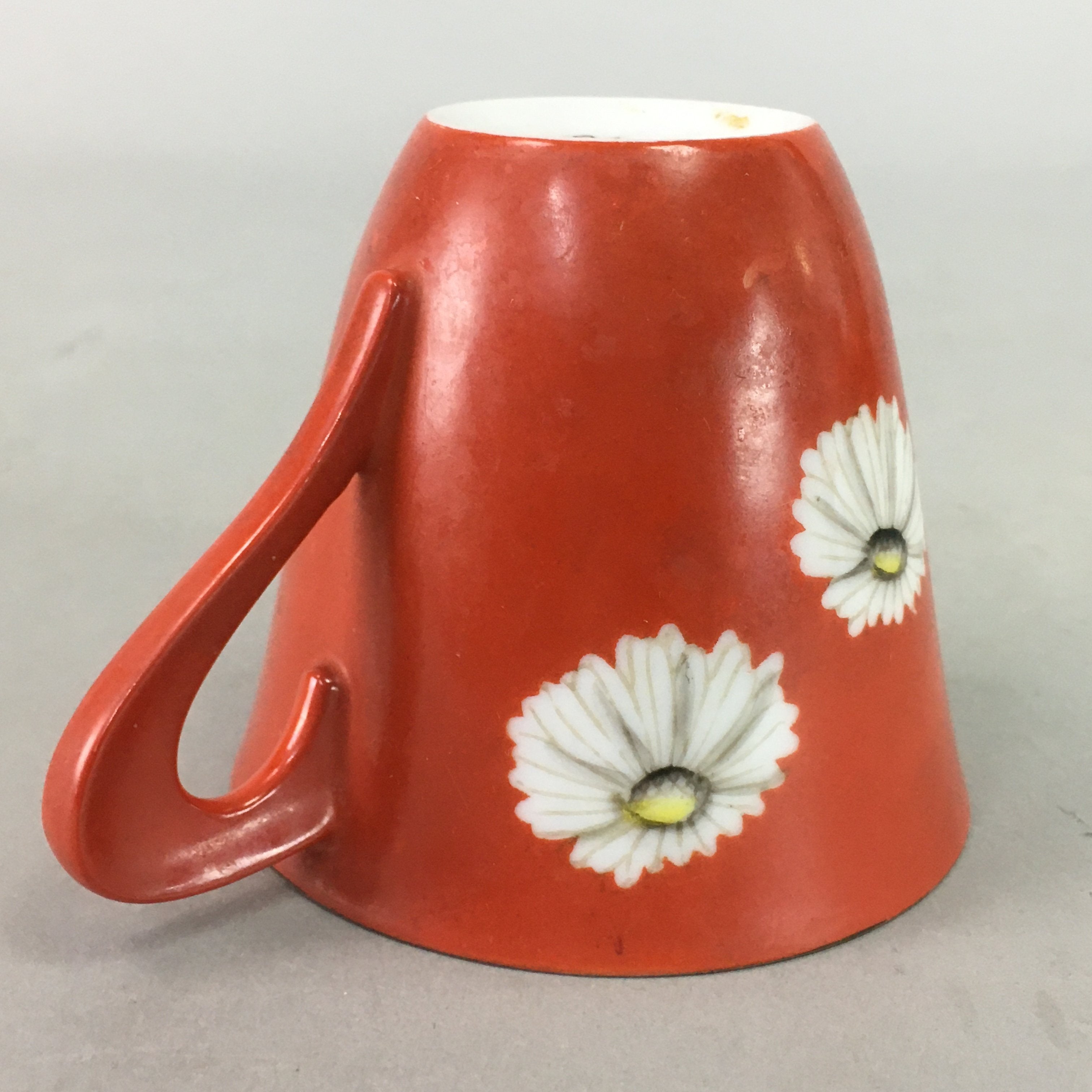 Japanese Porcelain Teacup Mug Vtg Yunomi Floral Red White PT968