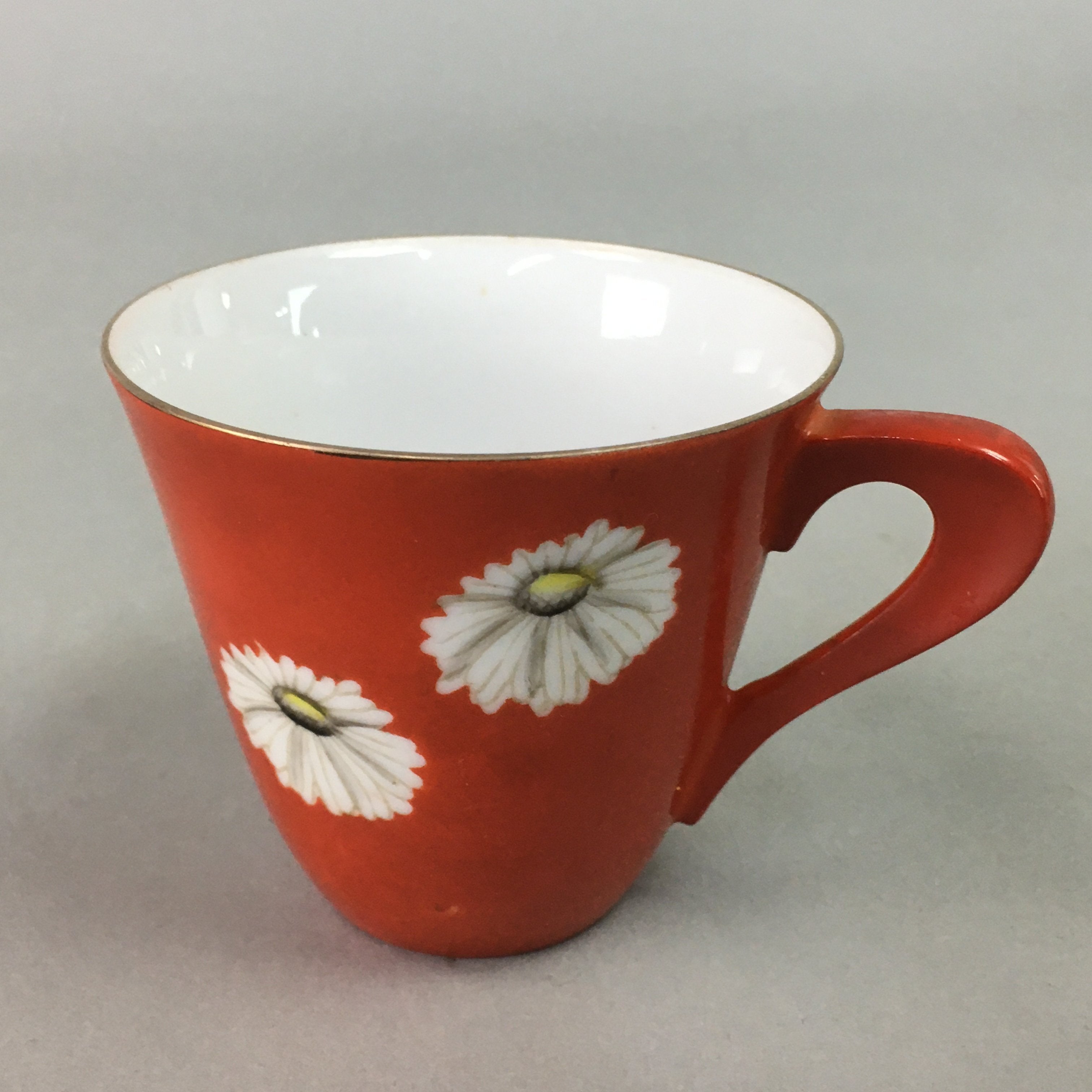 Japanese Porcelain Teacup Mug Vtg Yunomi Floral Red White PT968