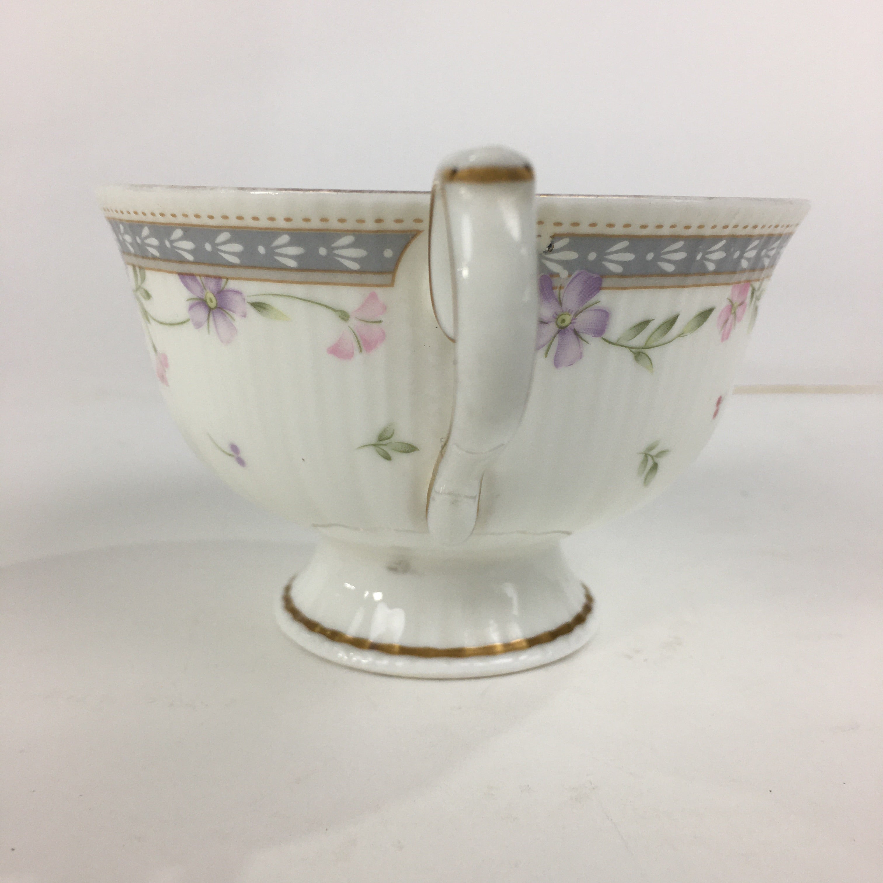 Japanese Porcelain Teacup Vtg Narumi Bone China Flower Pattern White PP785