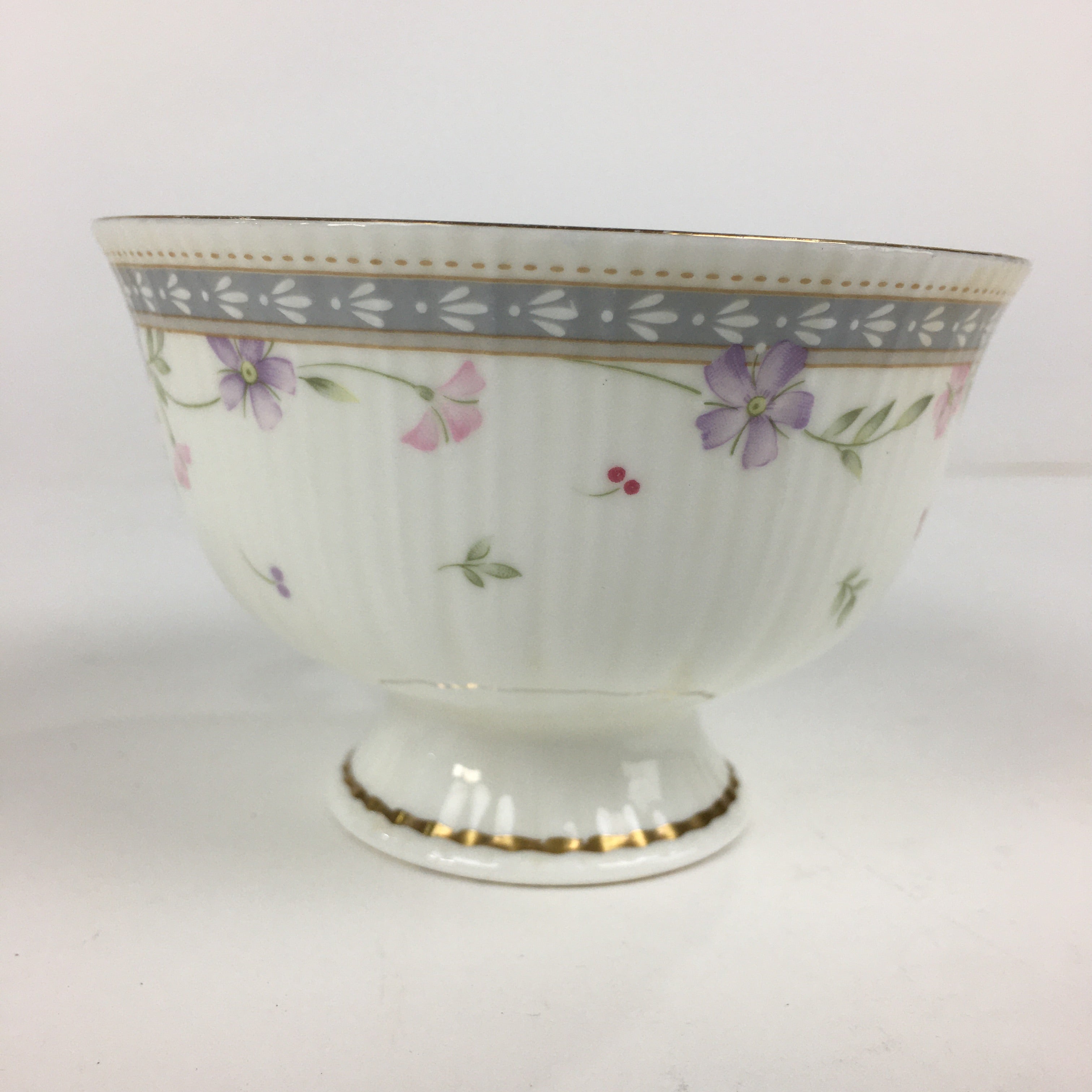 Japanese Porcelain Teacup Vtg Narumi Bone China Flower Pattern White PP787