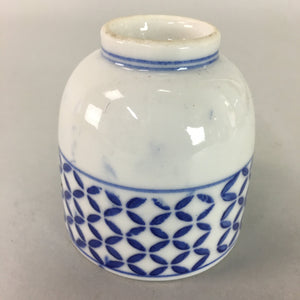 Japanese Porcelain Teacup Vtg Yunomi Sometsuke Blue White Shippo Sencha TC11
