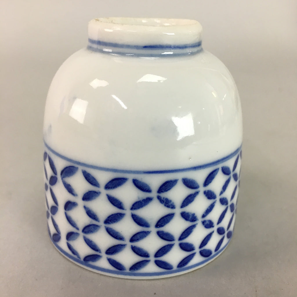 Japanese Porcelain Teacup Vtg Yunomi Sometsuke Blue White Shippo Sencha TC12