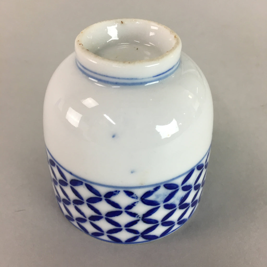 Japanese Porcelain Teacup Vtg Yunomi Sometsuke Blue White Shippo Sencha TC15