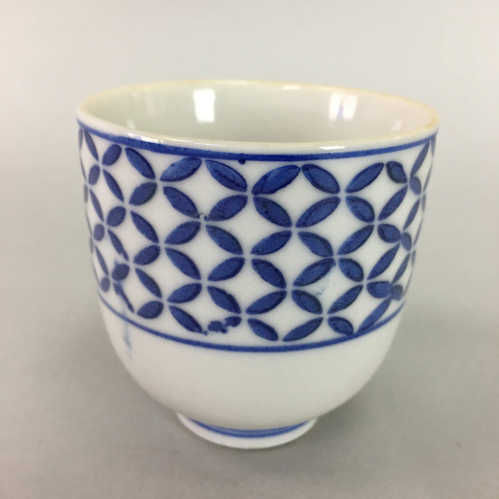 Japanese Porcelain Teacup Vtg Yunomi Sometsuke Blue White Shippo Sencha TC2