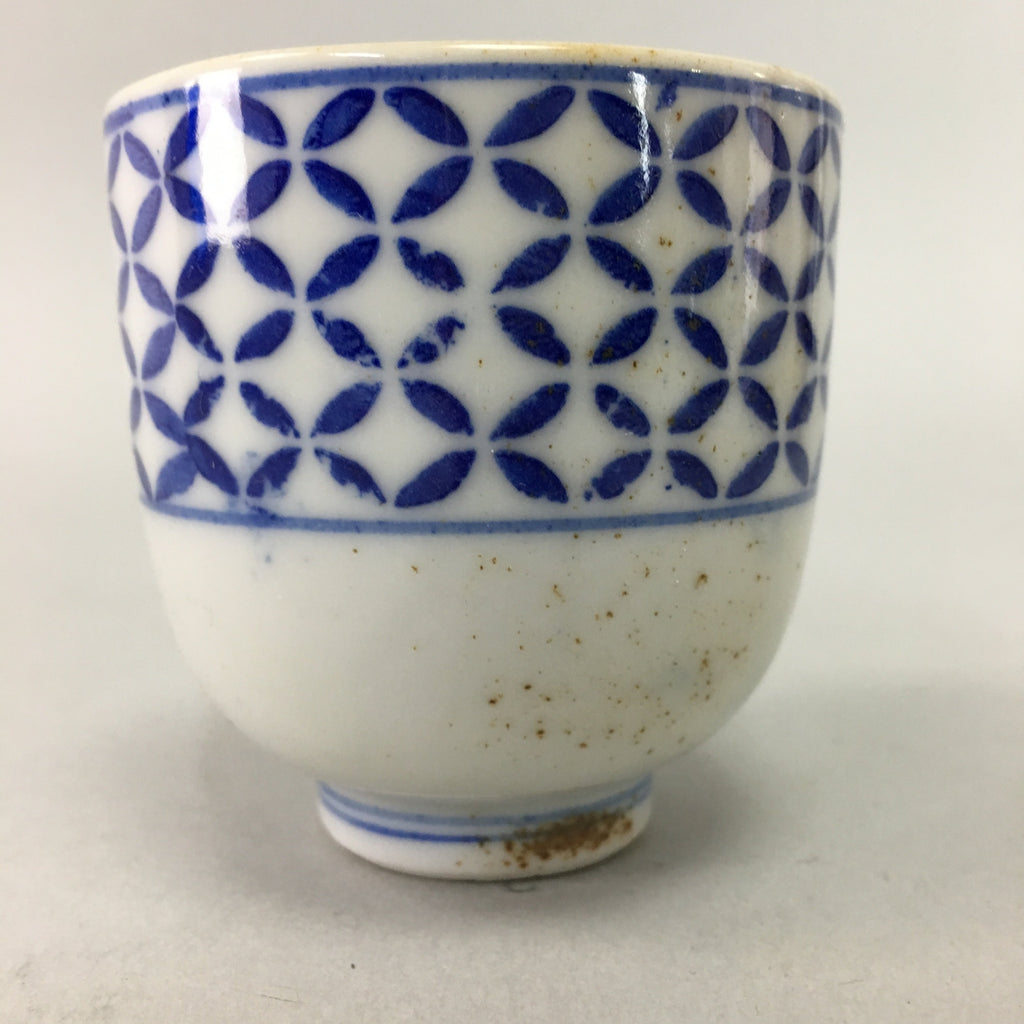 Japanese Porcelain Teacup Vtg Yunomi Sometsuke Blue White Shippo Sencha TC5