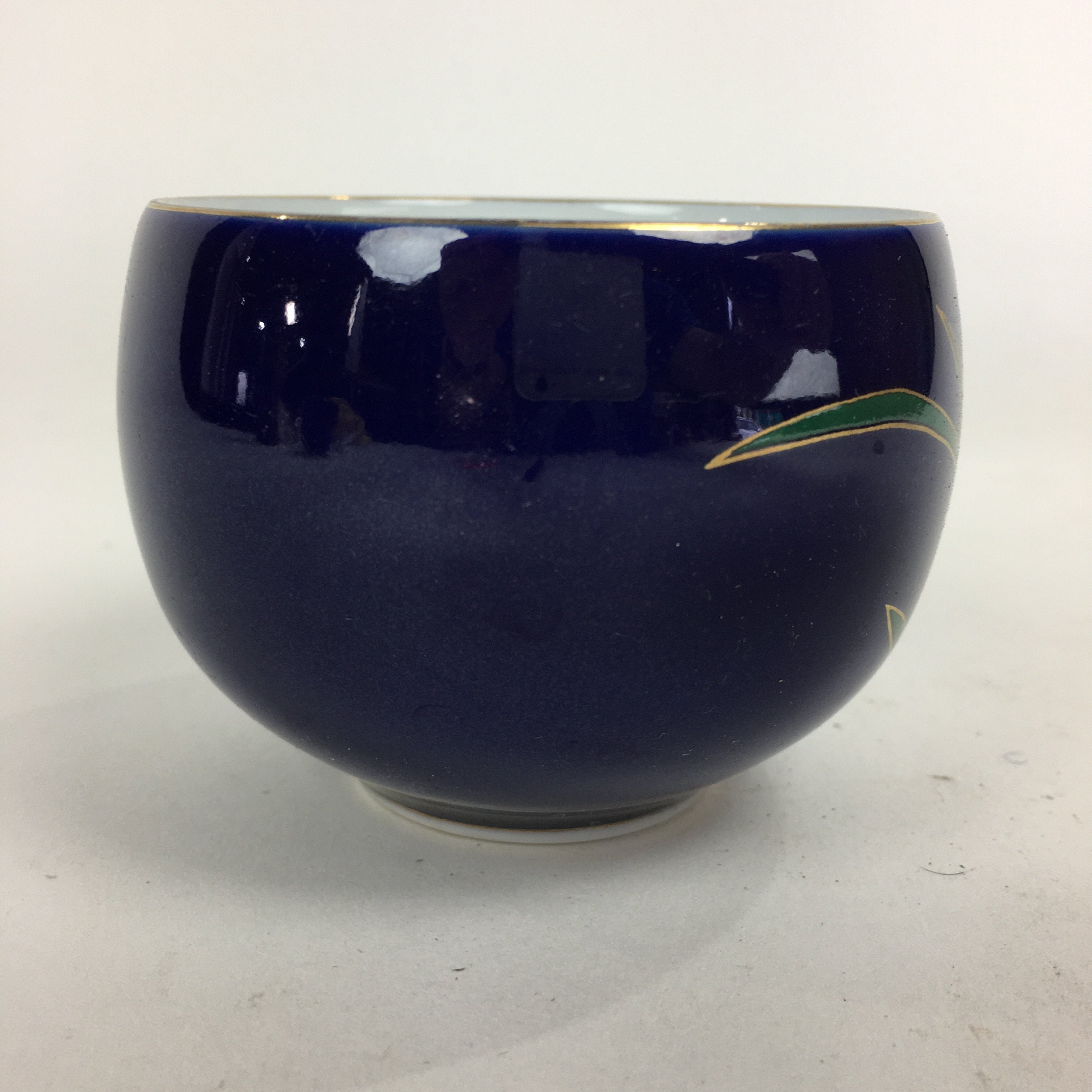 Japanese Porcelain Teacup Yunomi Vtg Arita Ware Nishiyama Kiln Blue Sencha TC241