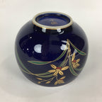 Japanese Porcelain Teacup Yunomi Vtg Arita Ware Nishiyama Kiln Blue Sencha TC242