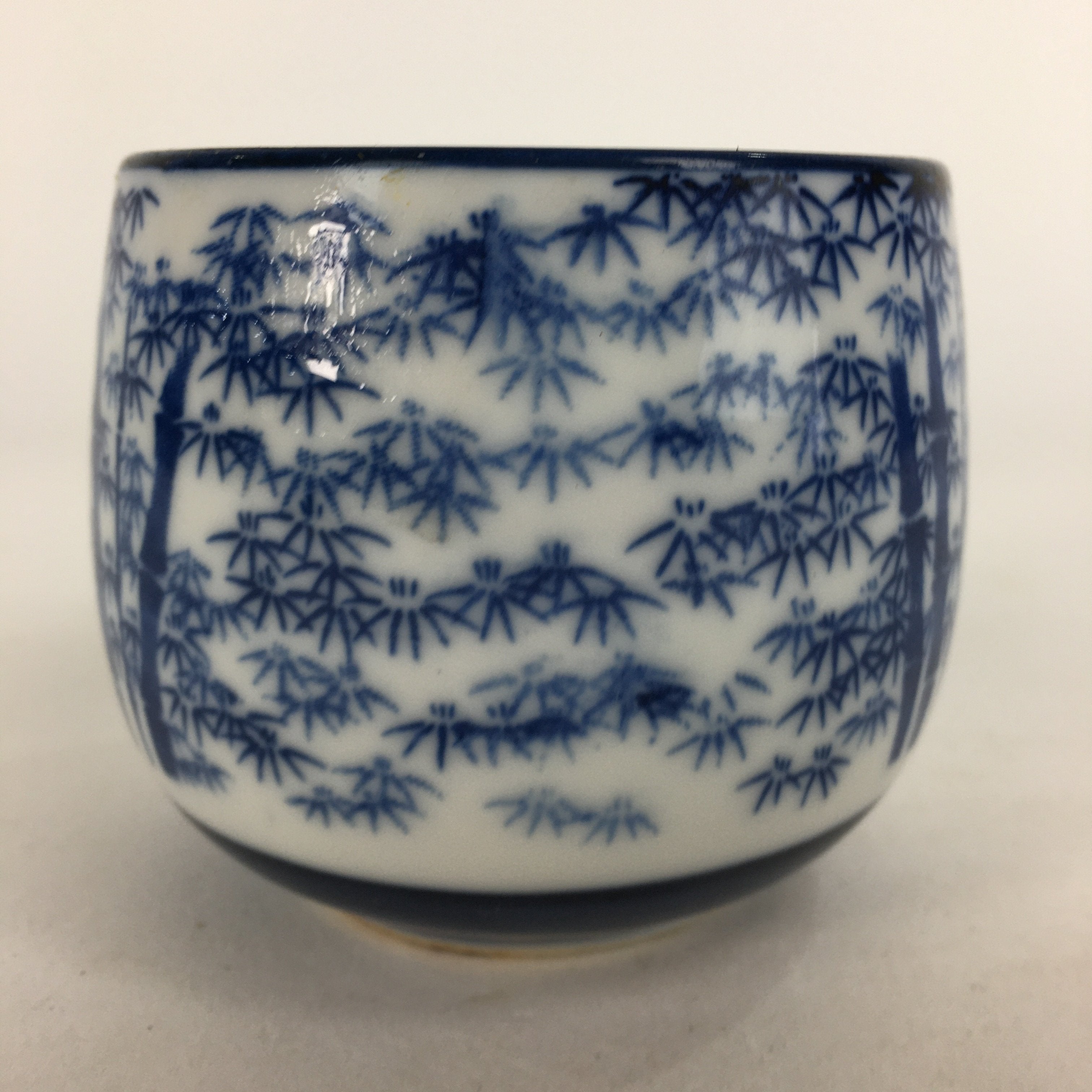 Japanese Porcelain Teacup Yunomi Vtg Blue Sometsuke Bamboo Sencha TC216