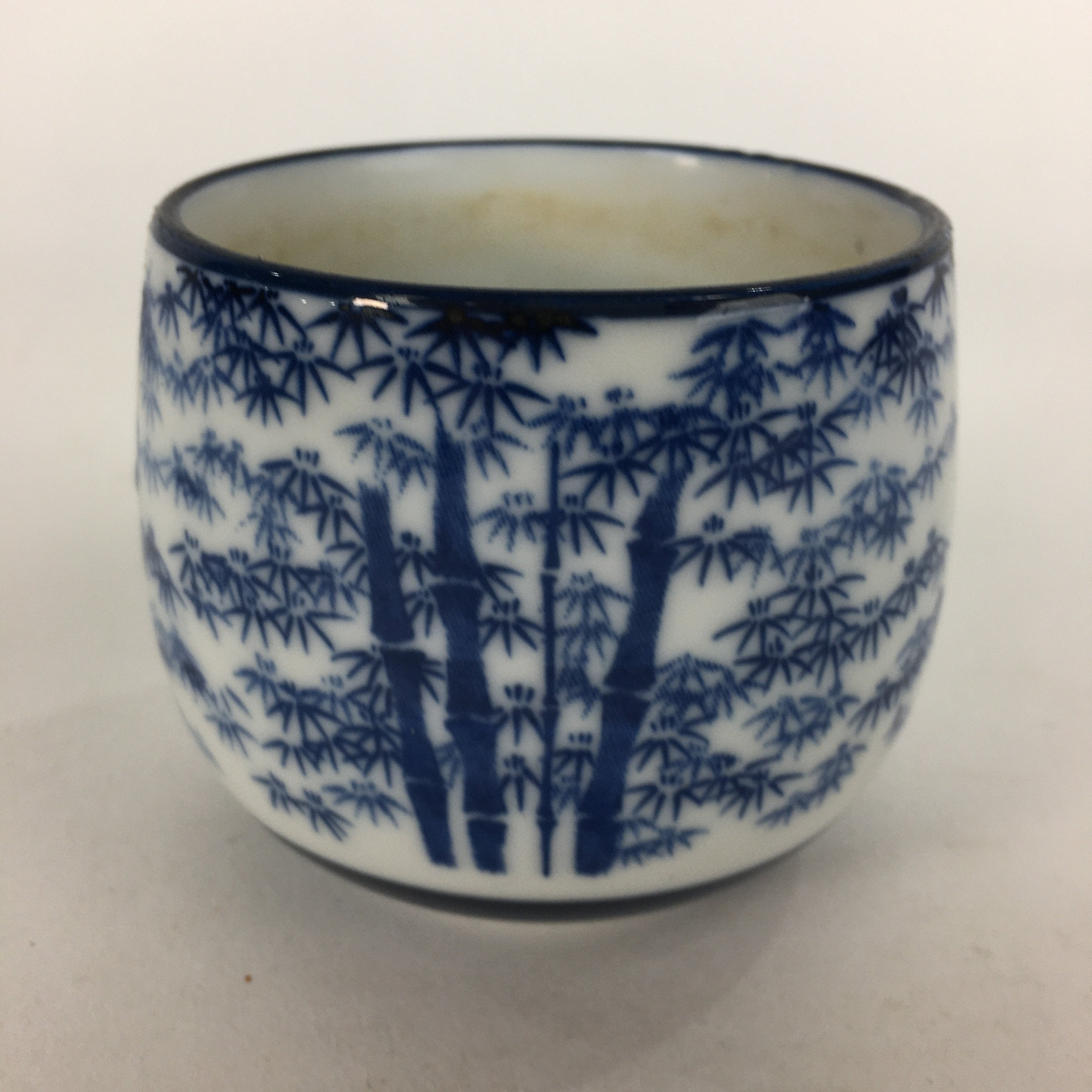 Japanese Porcelain Teacup Yunomi Vtg Blue Sometsuke Bamboo Sencha TC216