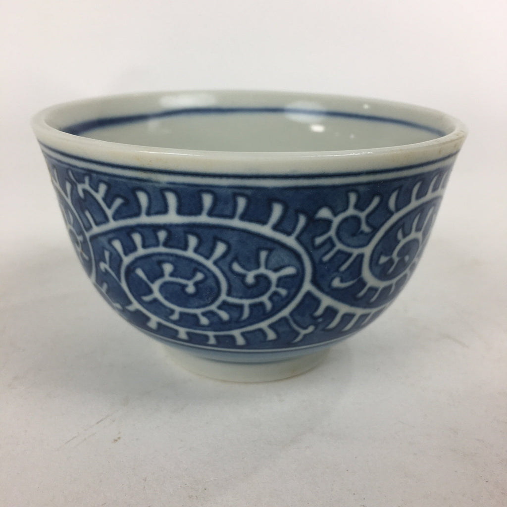 Japanese Porcelain Teacup Yunomi Vtg Blue Sometsuke Pottery Sencha TC245