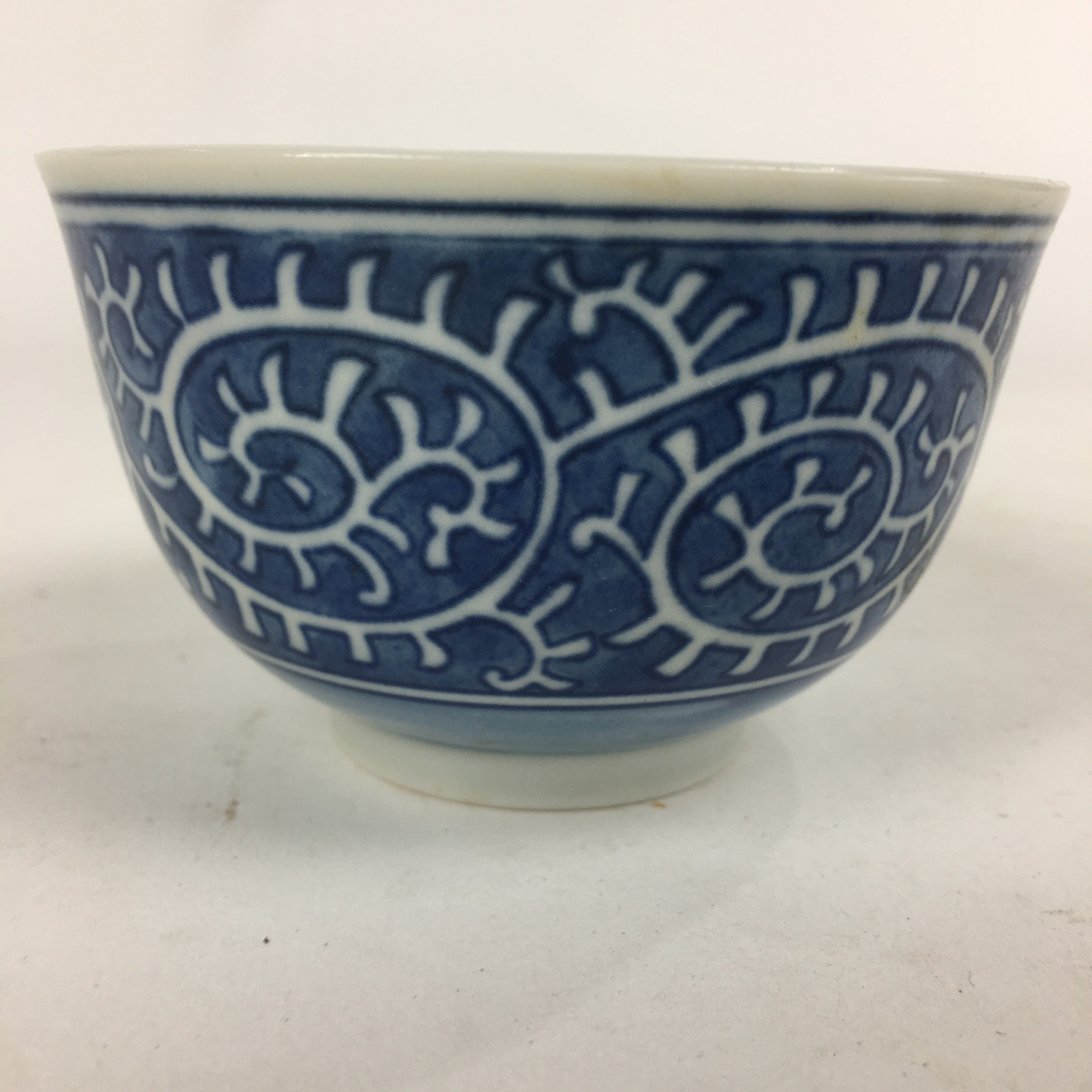 Japanese Porcelain Teacup Yunomi Vtg Blue Sometsuke Pottery Sencha TC249