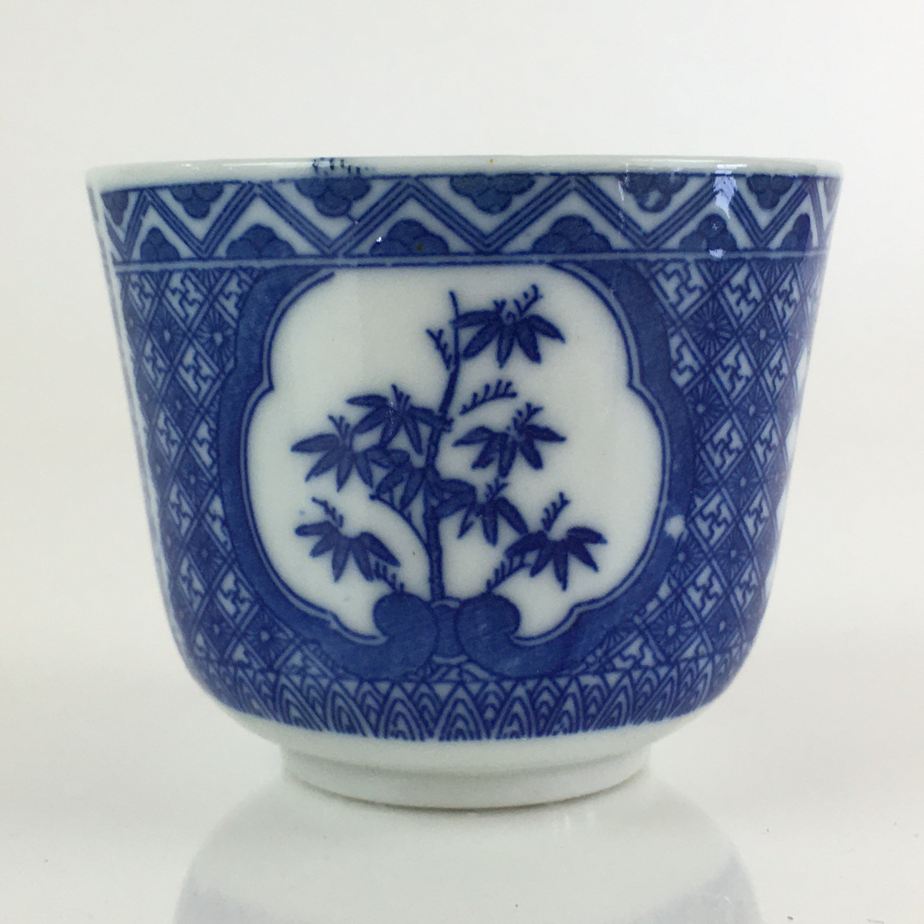 Japanese Porcelain Teacup Yunomi Vtg Blue Sometsuke Pottery Sencha TC307