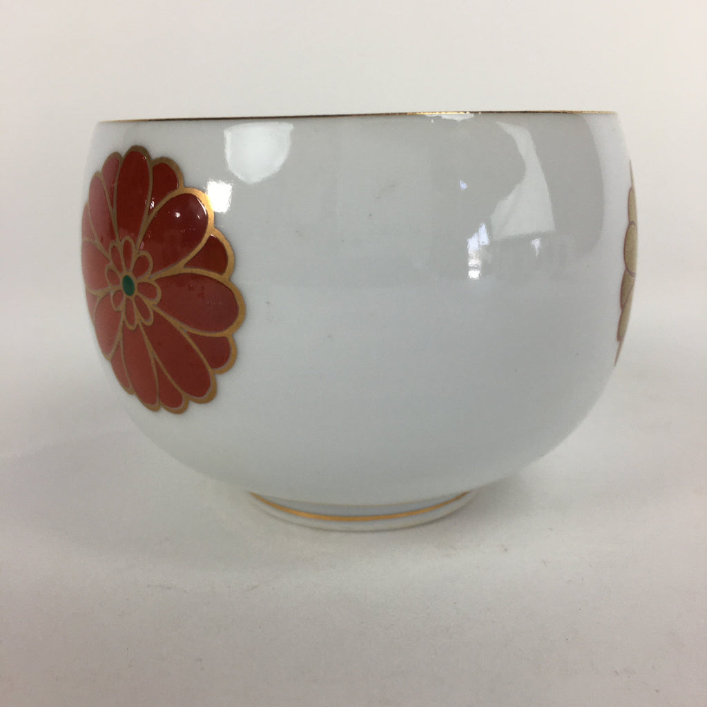 Japanese Porcelain Teacup Yunomi Vtg Chrysanthemum White Sencha TC195