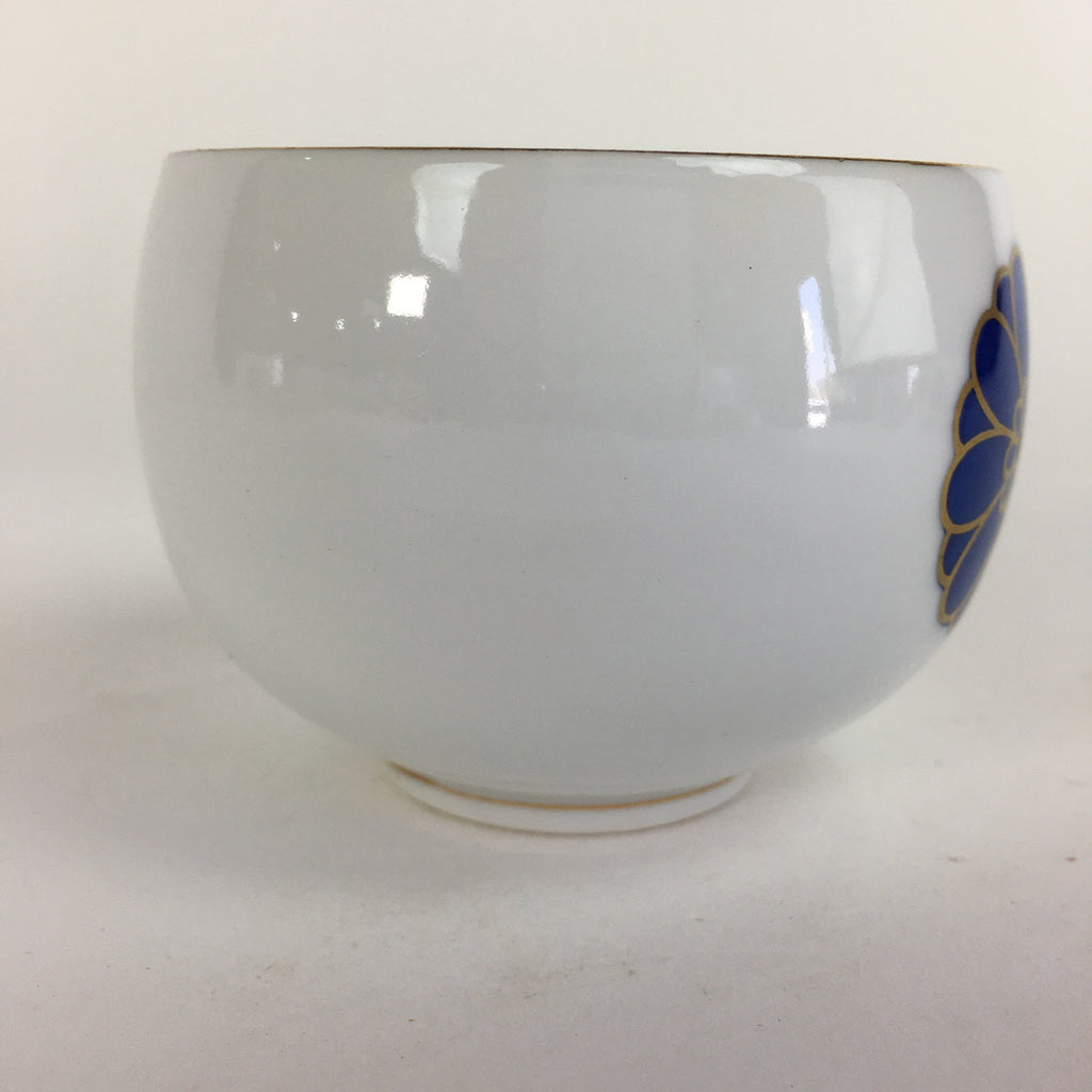 Japanese Porcelain Teacup Yunomi Vtg Chrysanthemum White Sencha TC199