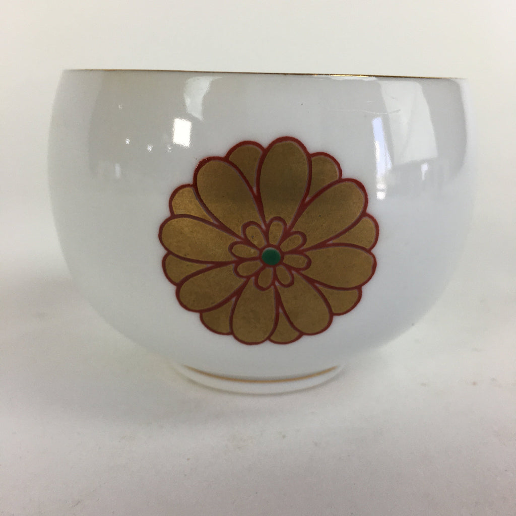 Japanese Porcelain Teacup Yunomi Vtg Chrysanthemum White Sencha TC199