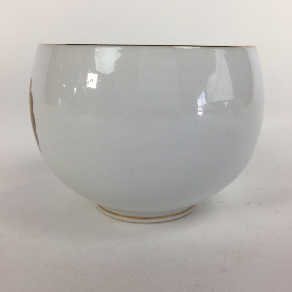 Japanese Porcelain Teacup Yunomi Vtg Chrysanthemum White Sencha TC205