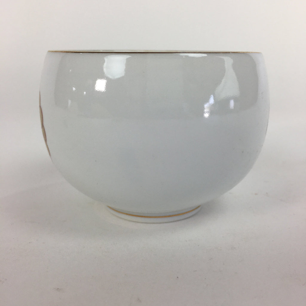 Japanese Porcelain Teacup Yunomi Vtg Chrysanthemum White Sencha TC209