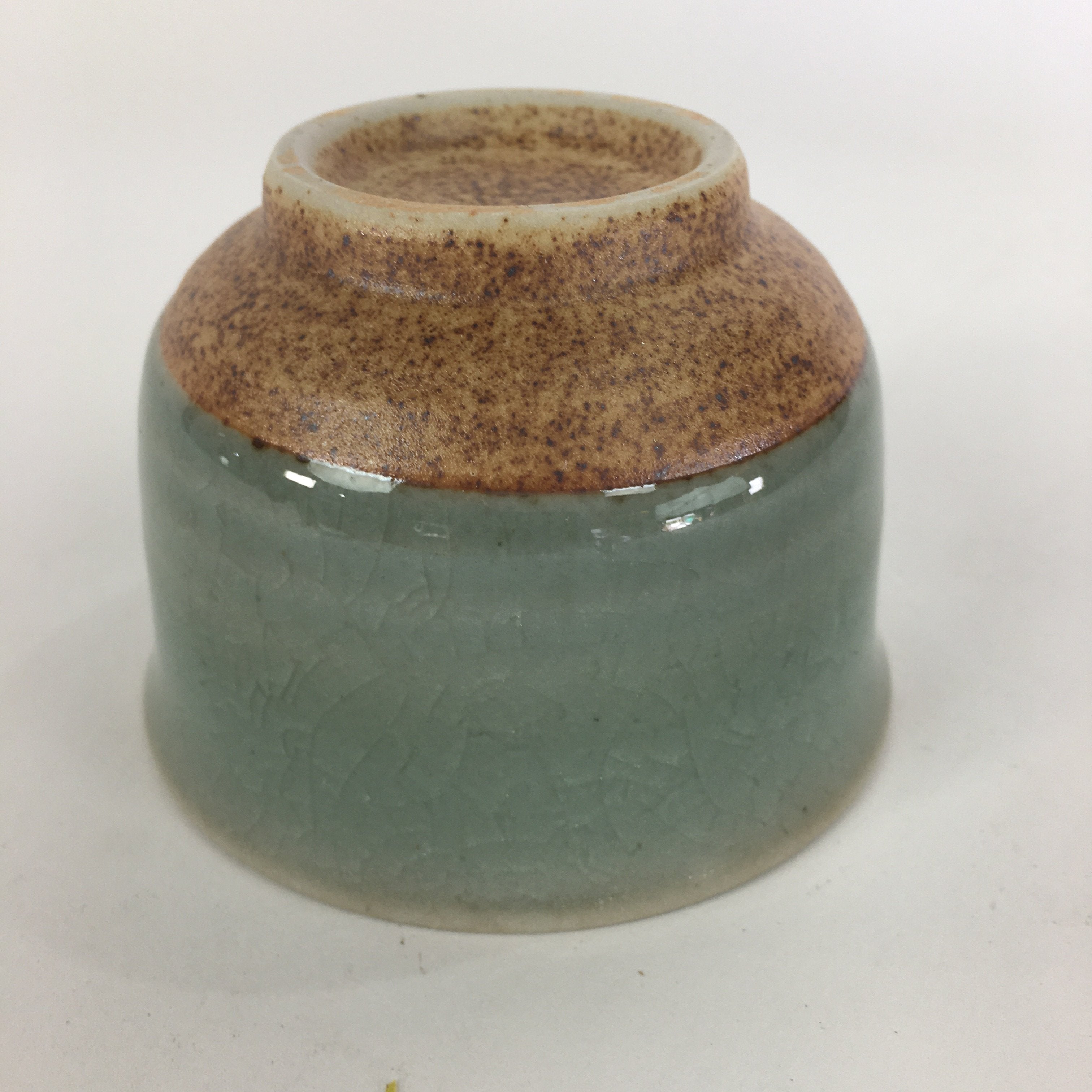 Japanese Porcelain Teacup Yunomi Vtg Green Cracked Glaze Pottery Sencha TC237