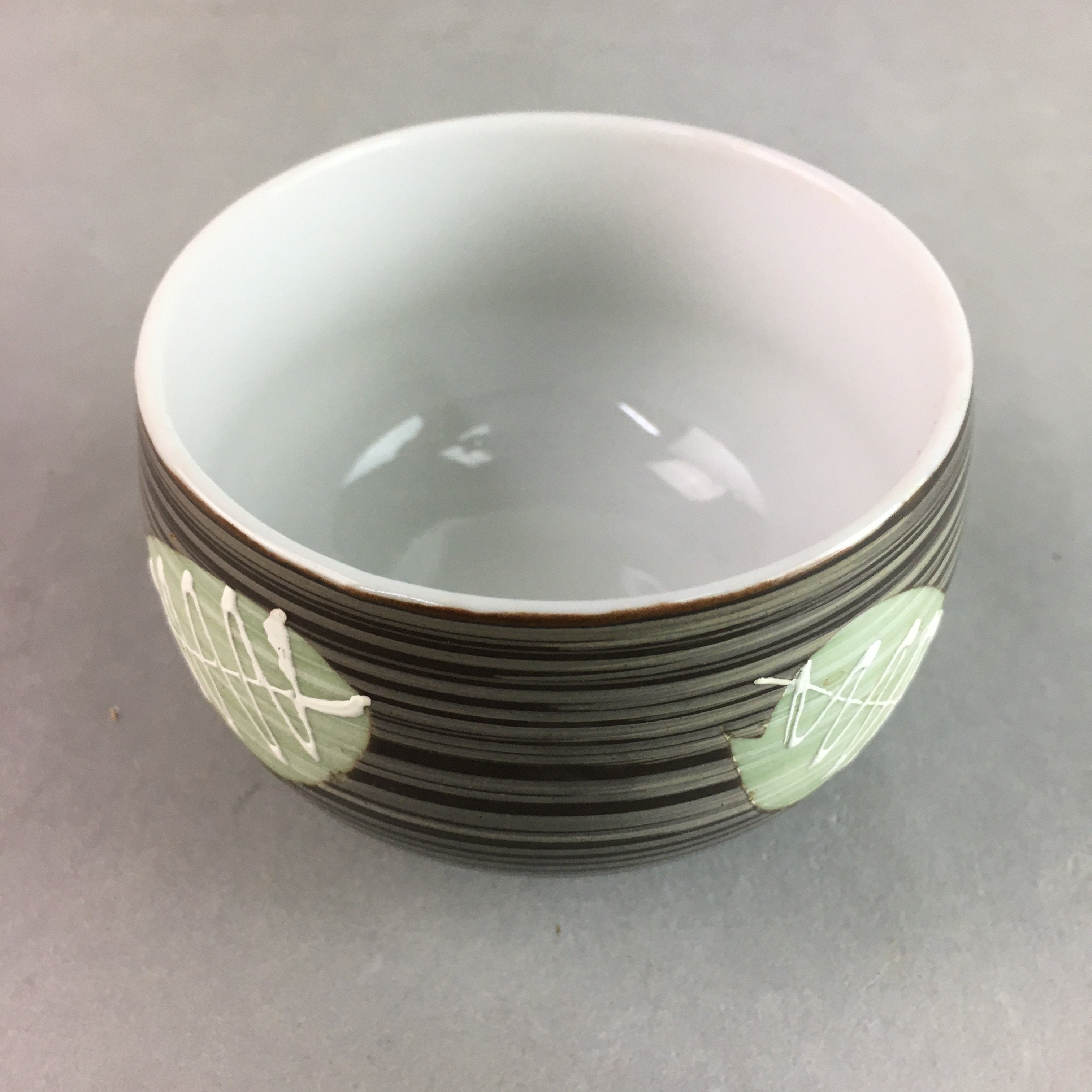 Japanese Porcelain Teacup Yunomi Vtg Sencha Brown Green Leaf Stripe TC139