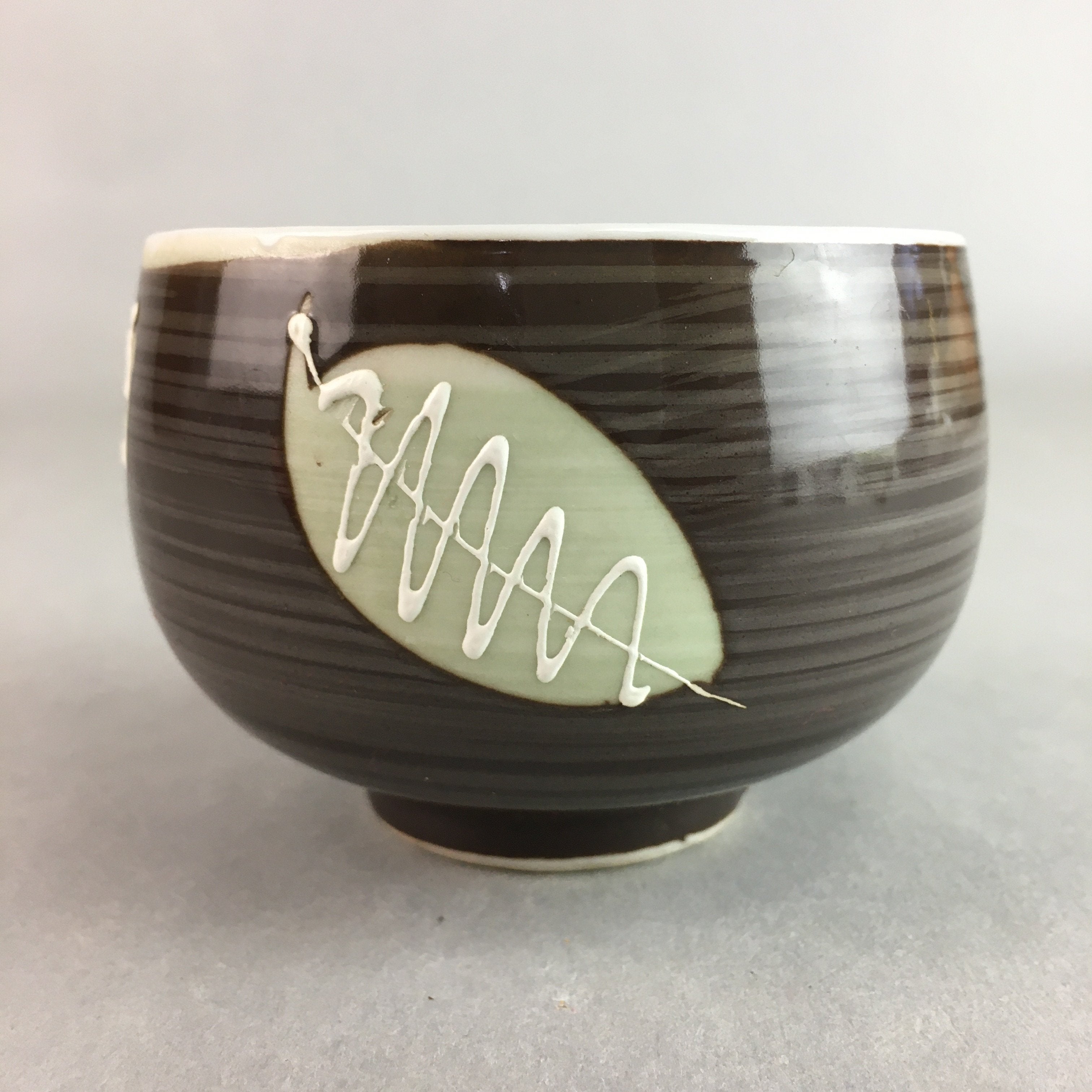 Japanese Porcelain Teacup Yunomi Vtg Sencha Brown Green Leaf Stripe TC144